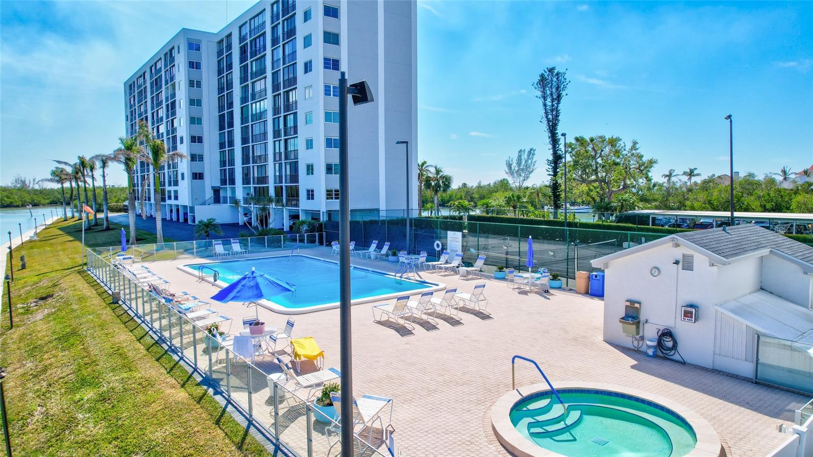 9393 MIDNIGHT PASS RD #704, SARASOTA, FL, 34242