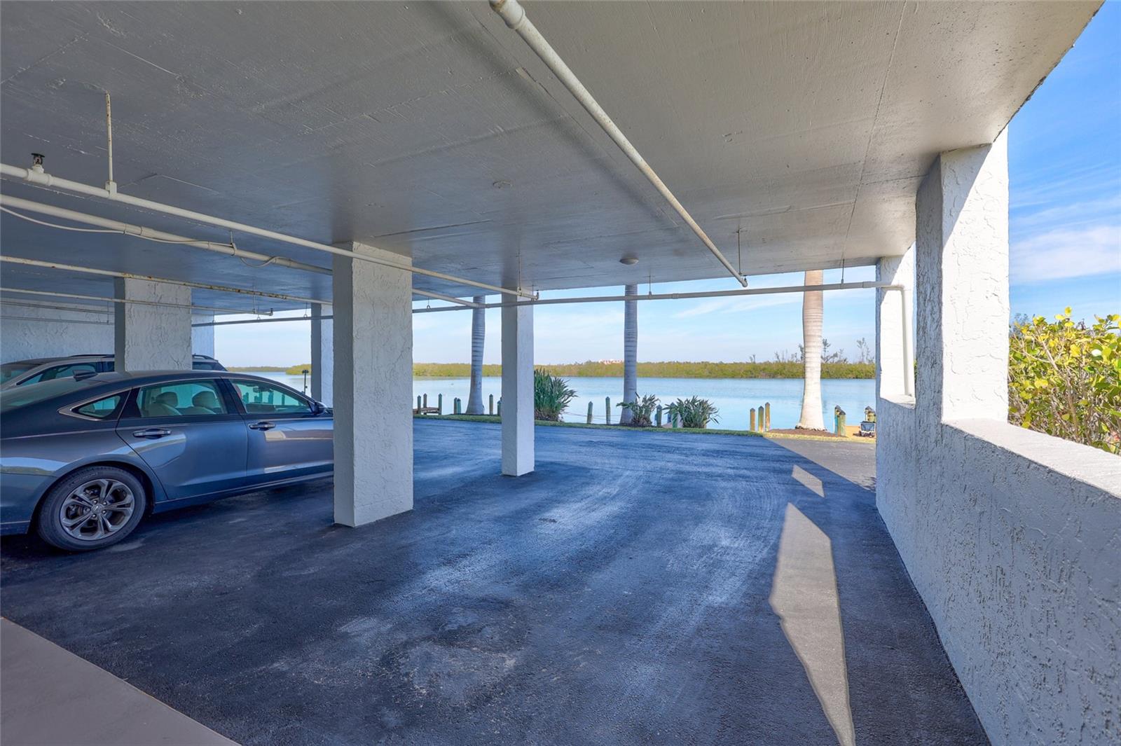 9393 MIDNIGHT PASS RD #704, SARASOTA, FL, 34242