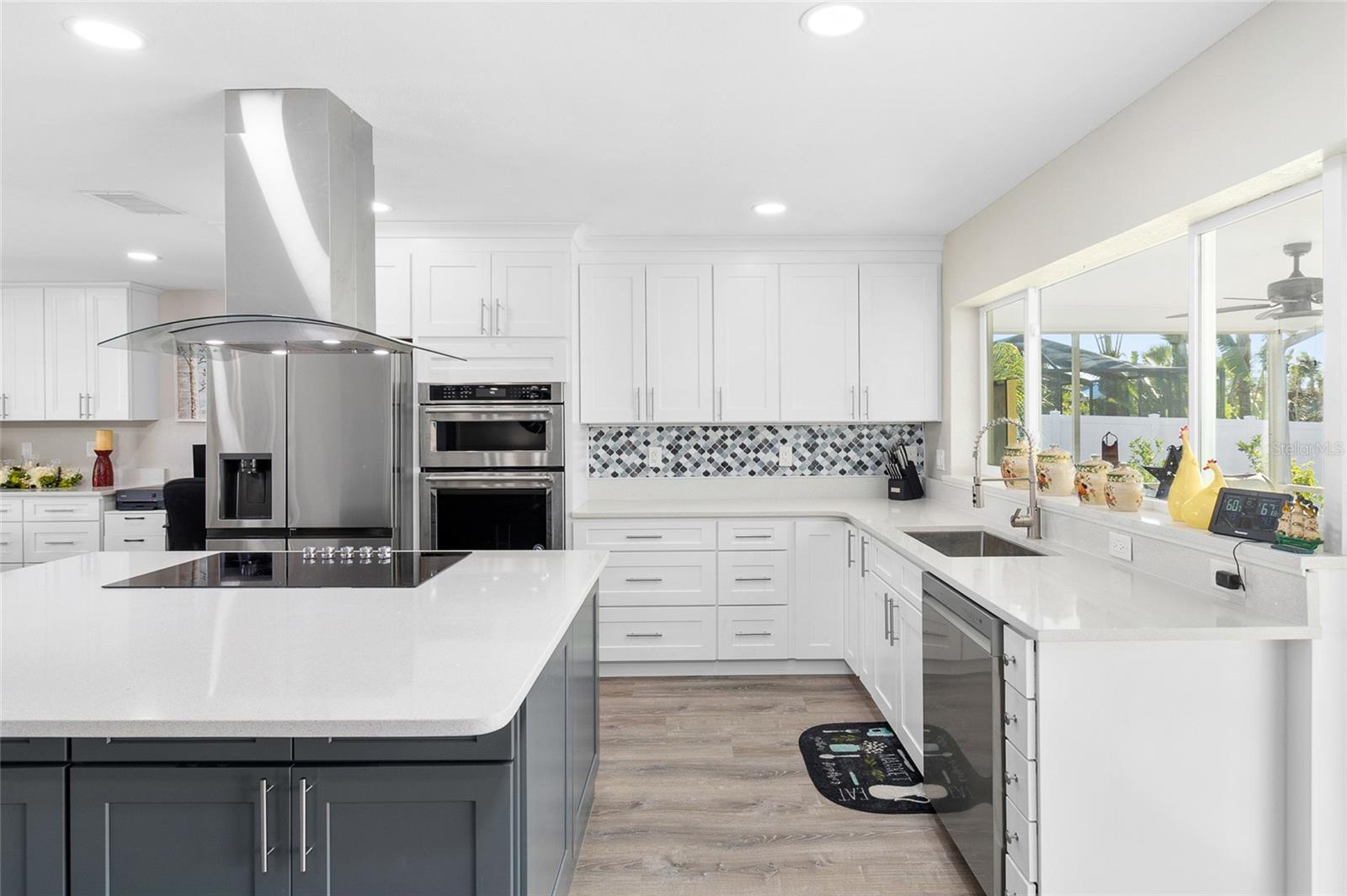 6518 SENEGAL PALM WAY, APOLLO BEACH, FL, 33572