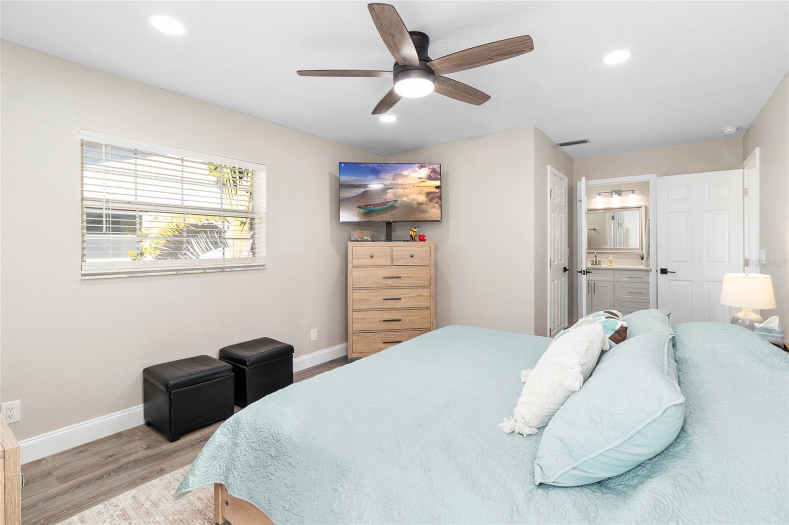 6518 SENEGAL PALM WAY, APOLLO BEACH, FL, 33572