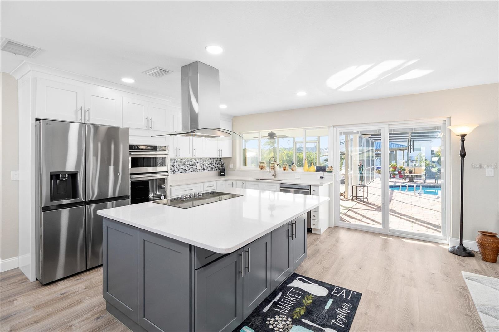 6518 SENEGAL PALM WAY, APOLLO BEACH, FL, 33572