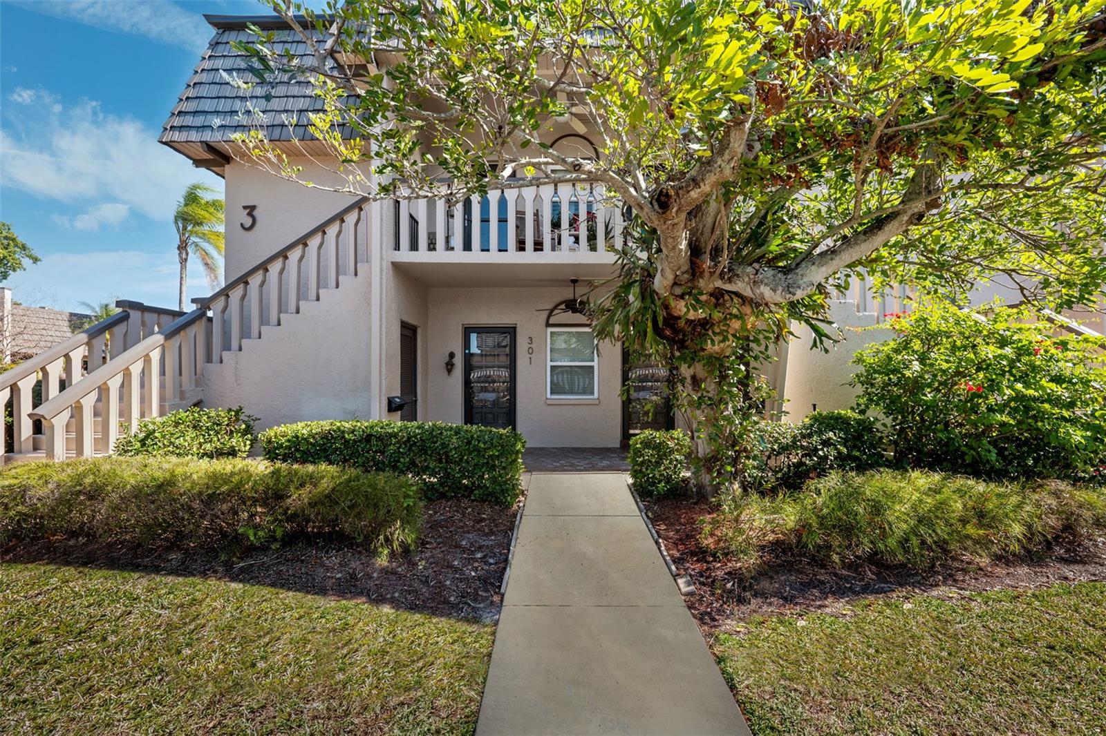 301 CORDOVA GRN, SEMINOLE, FL, 33777