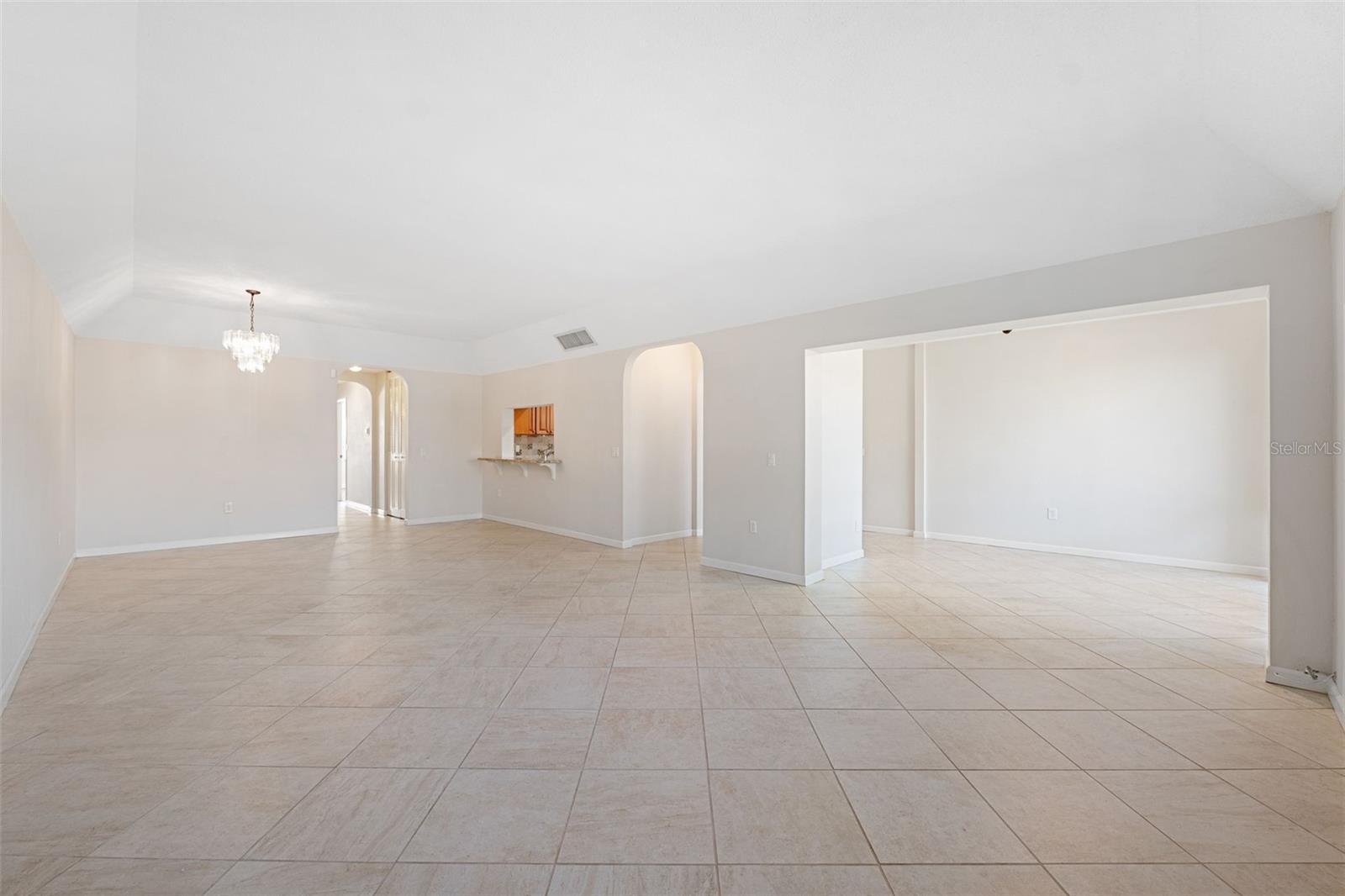 301 CORDOVA GRN, SEMINOLE, FL, 33777