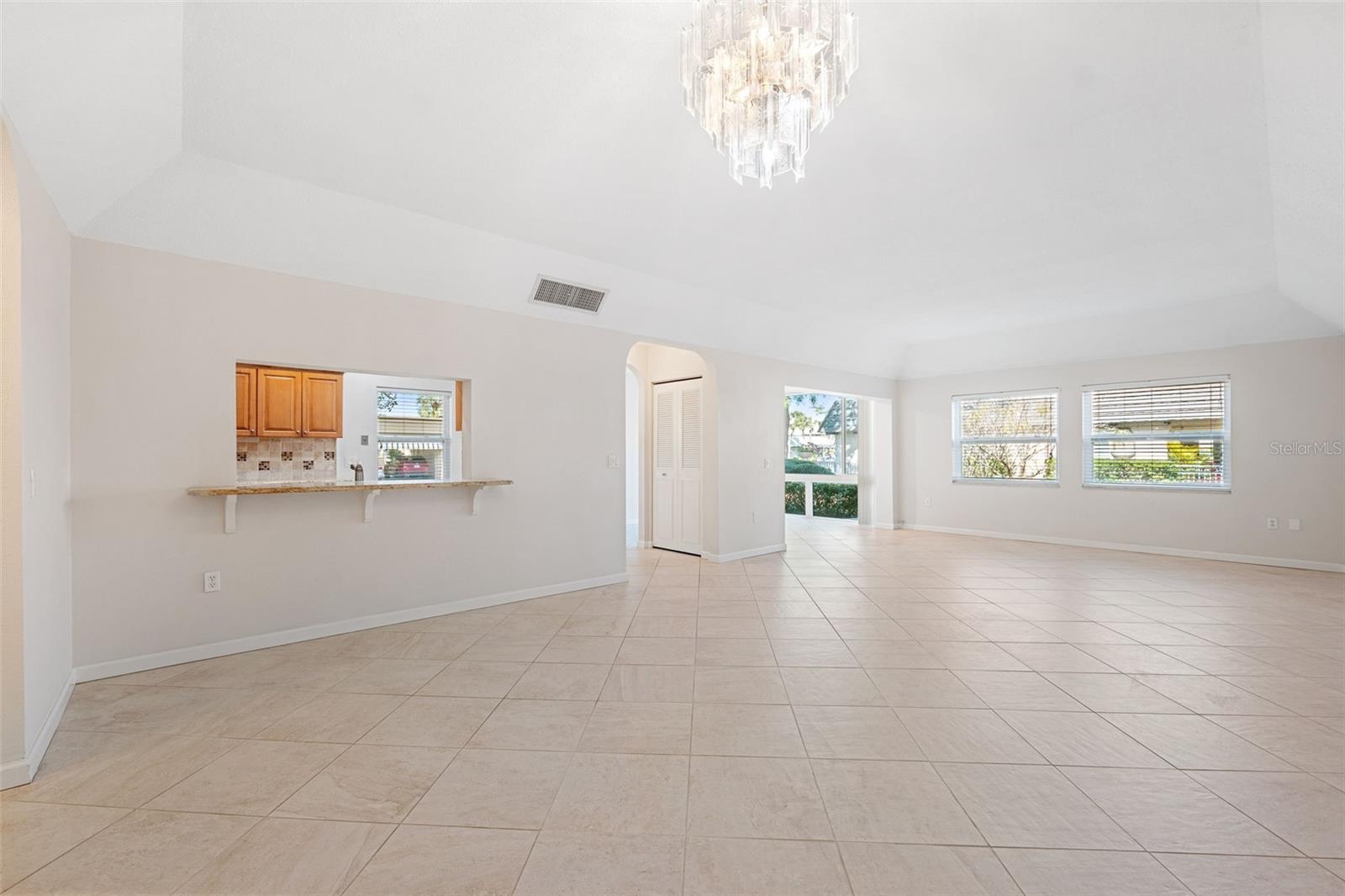 301 CORDOVA GRN, SEMINOLE, FL, 33777