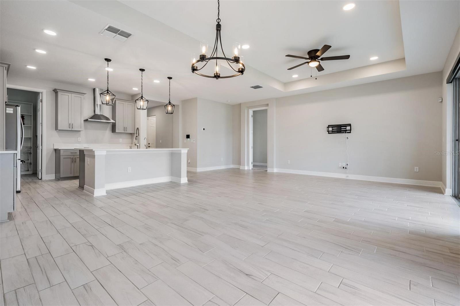 7316 NOTCHED PINE BND, WESLEY CHAPEL, FL, 33545
