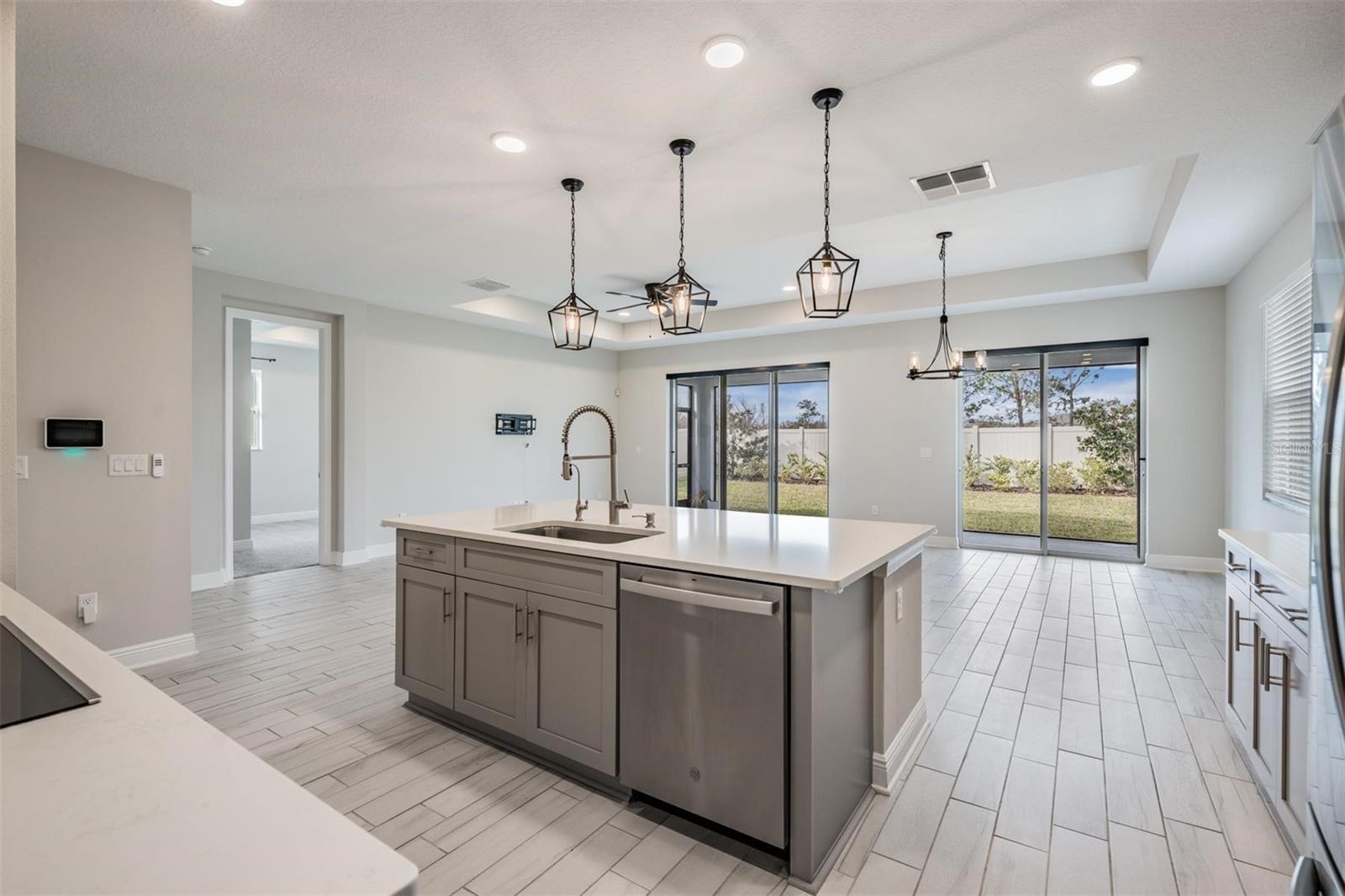 7316 NOTCHED PINE BND, WESLEY CHAPEL, FL, 33545