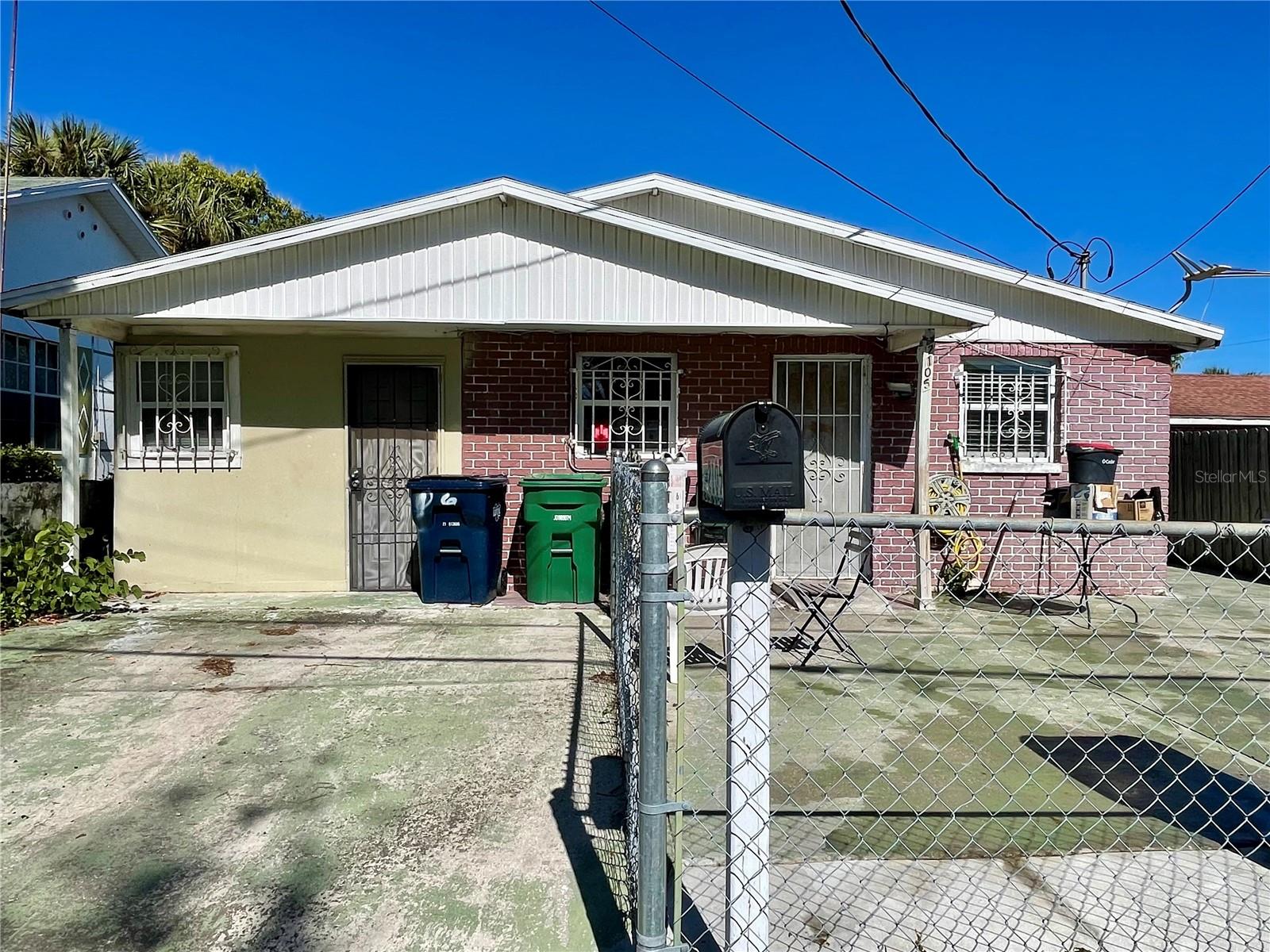 2105 W GRAY ST, TAMPA, FL, 33606