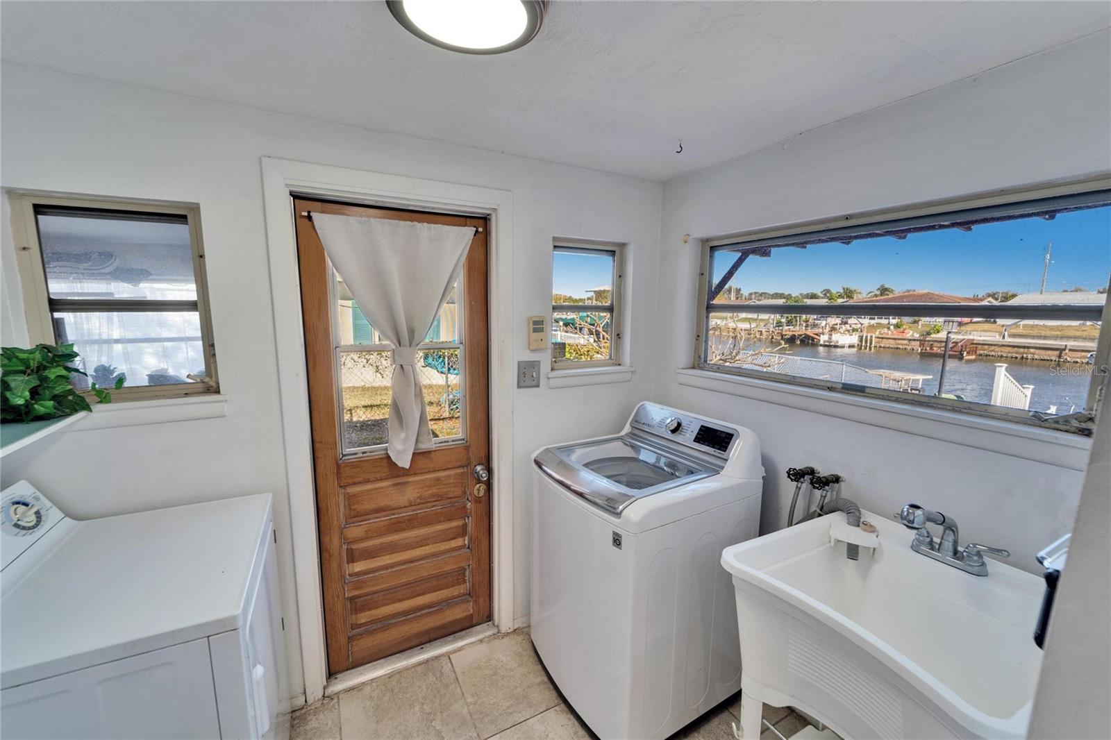 12620 3RD ISLE, HUDSON, FL, 34667