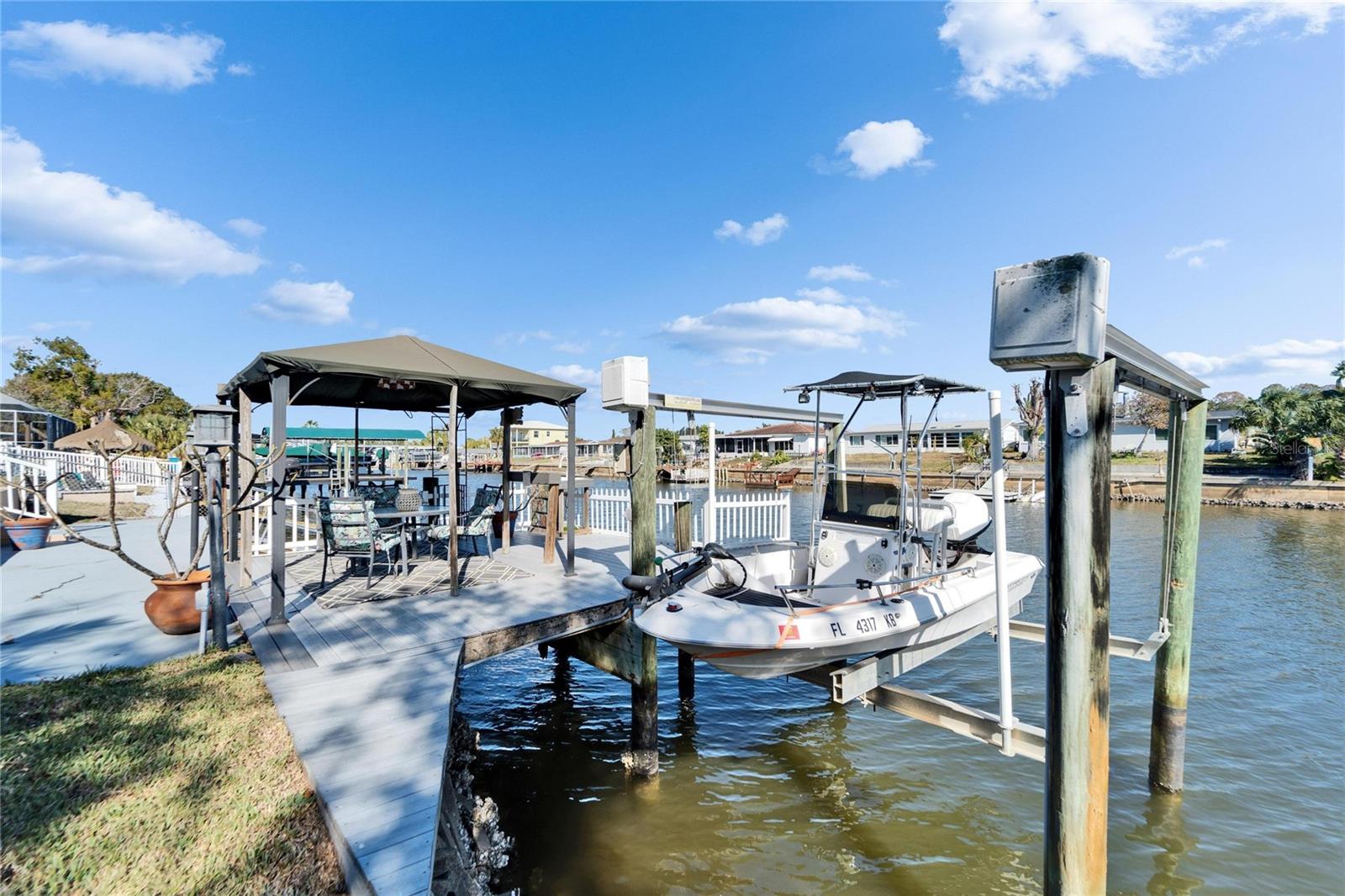 12620 3RD ISLE, HUDSON, FL, 34667