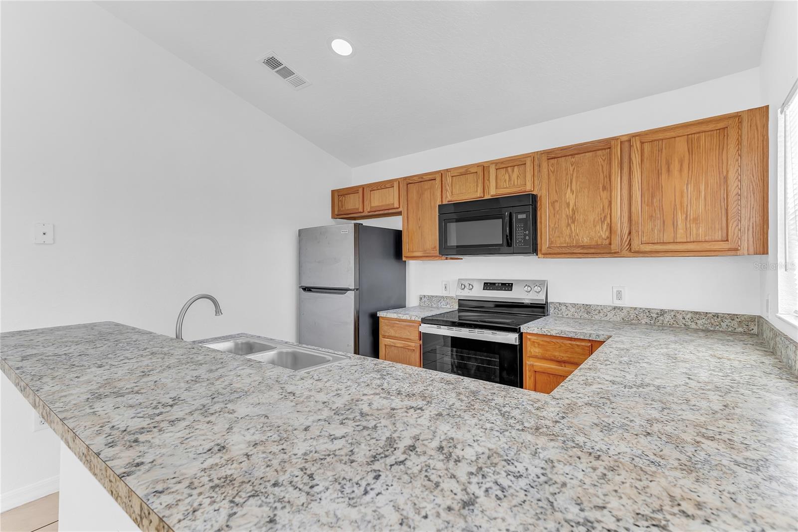 745 HILLCREST DR, DAVENPORT, FL, 33897