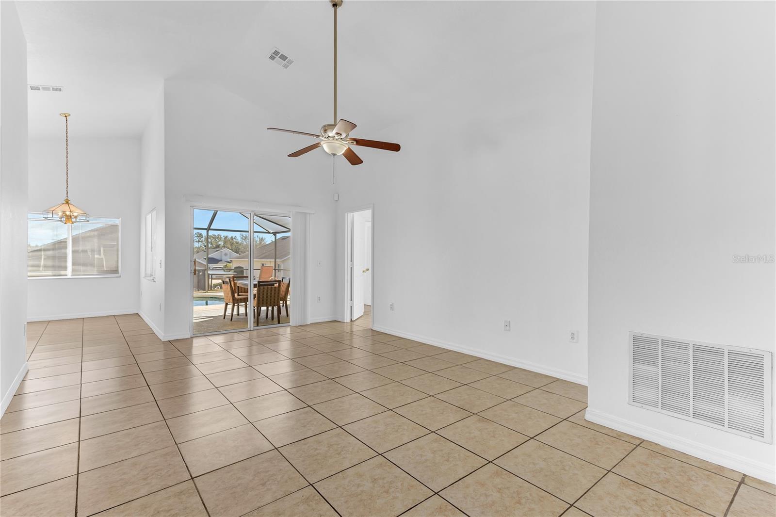 745 HILLCREST DR, DAVENPORT, FL, 33897
