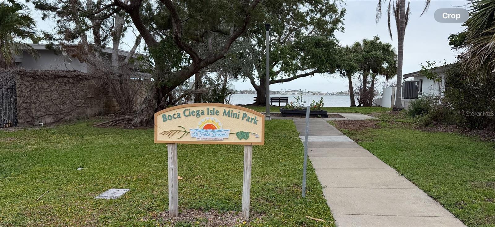 911 BOCA CIEGA ISLE DR, ST PETE BEACH, FL, 33706