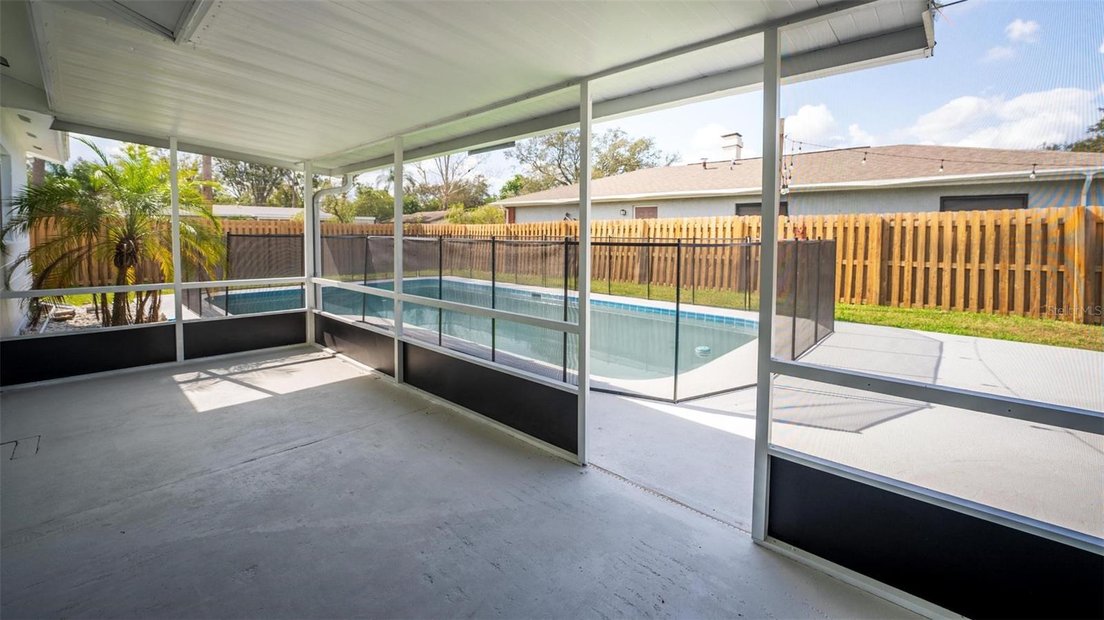 102 ABERDEEN DR, FERN PARK, FL, 32730