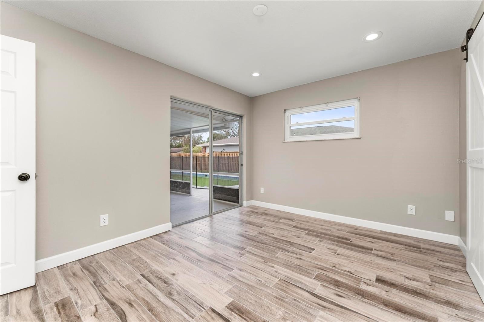 102 ABERDEEN DR, FERN PARK, FL, 32730