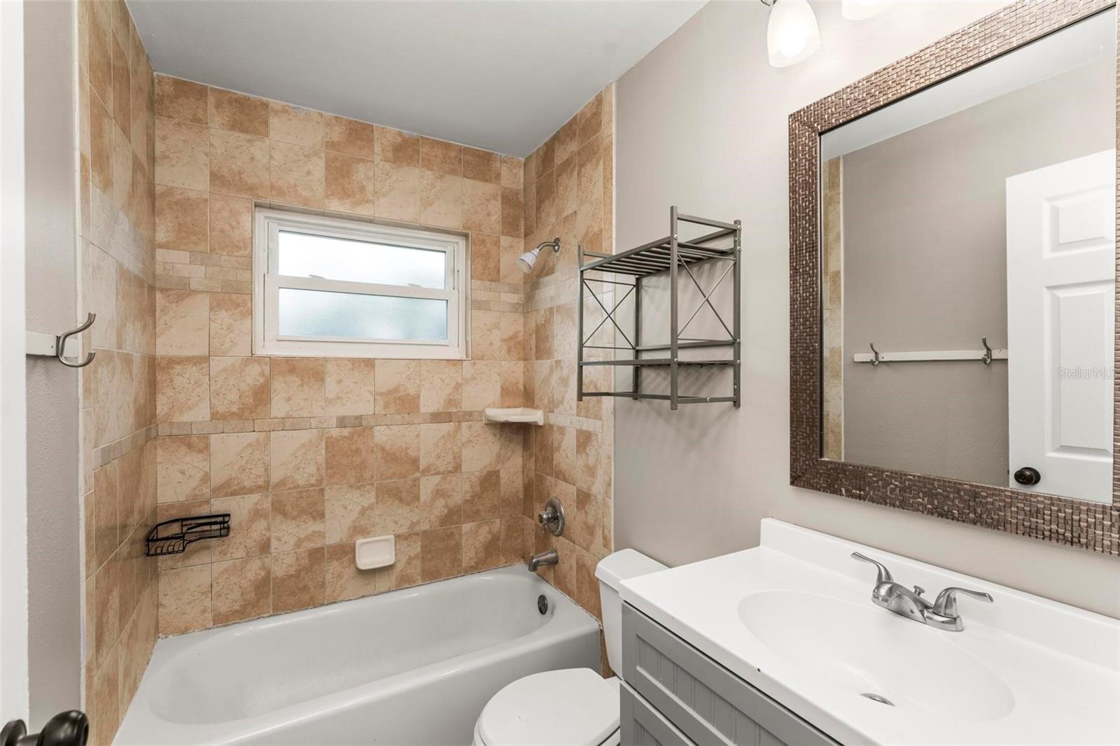 102 ABERDEEN DR, FERN PARK, FL, 32730