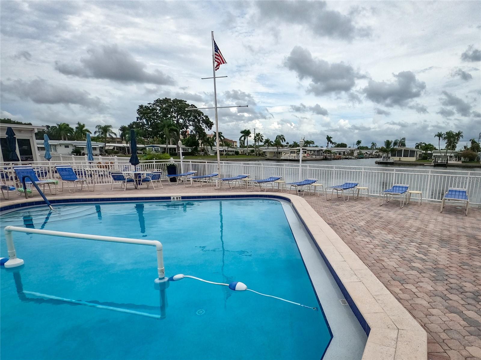 18675 US HIGHWAY 19 N #350, CLEARWATER, FL, 33764