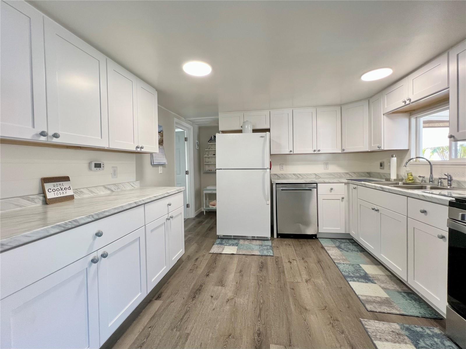 18675 US HIGHWAY 19 N #350, CLEARWATER, FL, 33764