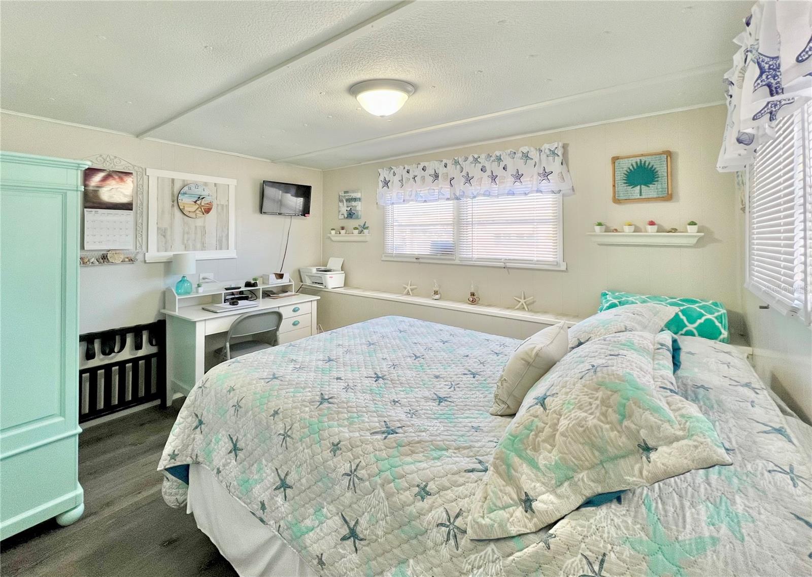 18675 US HIGHWAY 19 N #350, CLEARWATER, FL, 33764