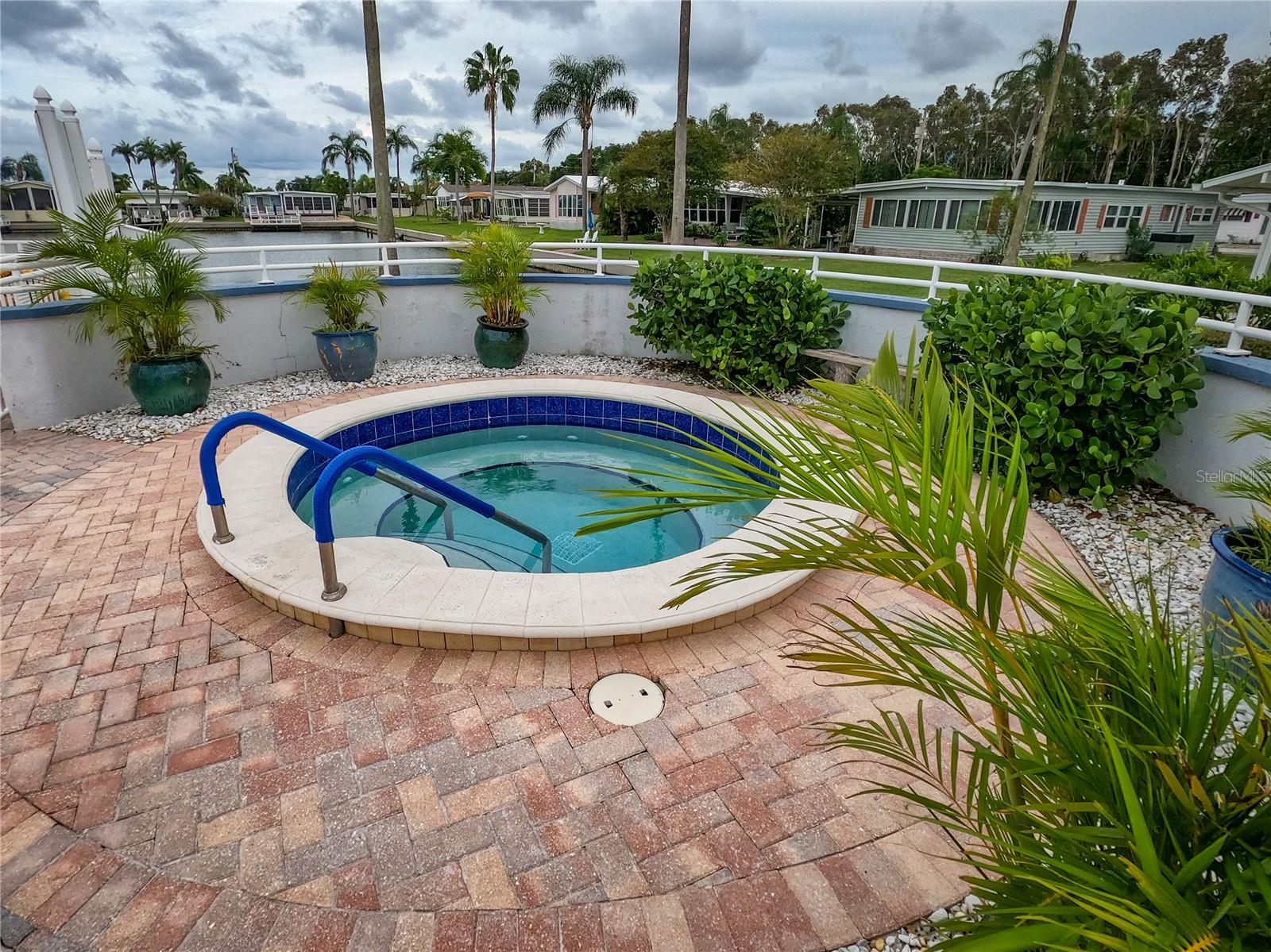 18675 US HIGHWAY 19 N #350, CLEARWATER, FL, 33764
