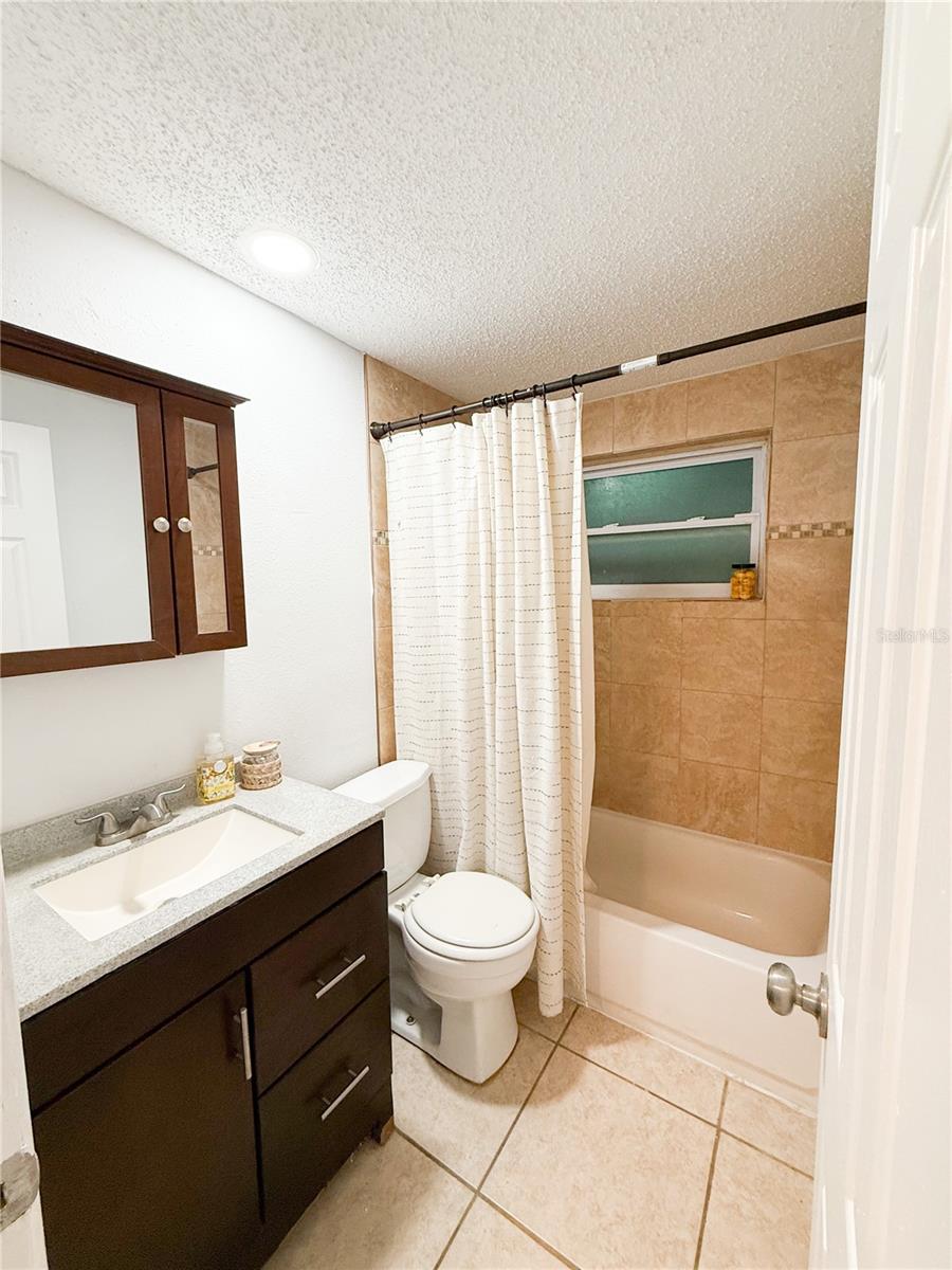 7325 IVANHOE DR, PORT RICHEY, FL, 34668