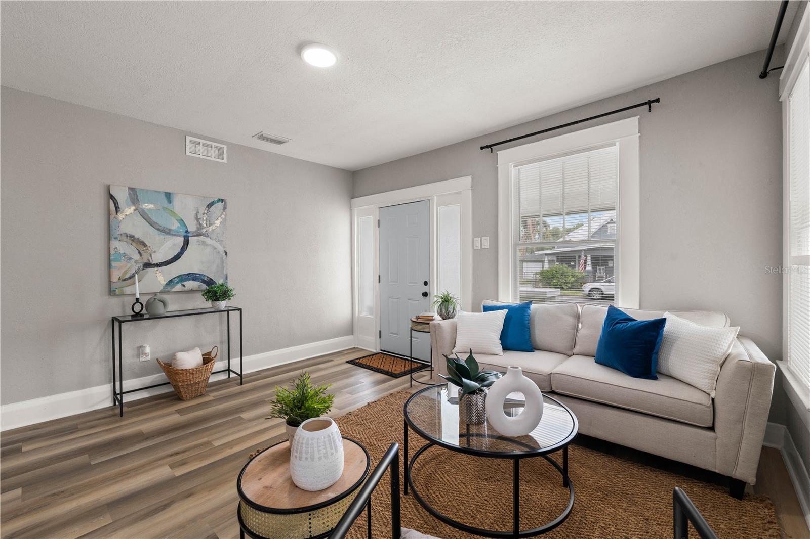 1010 E LAKE AVE, TAMPA, FL, 33605