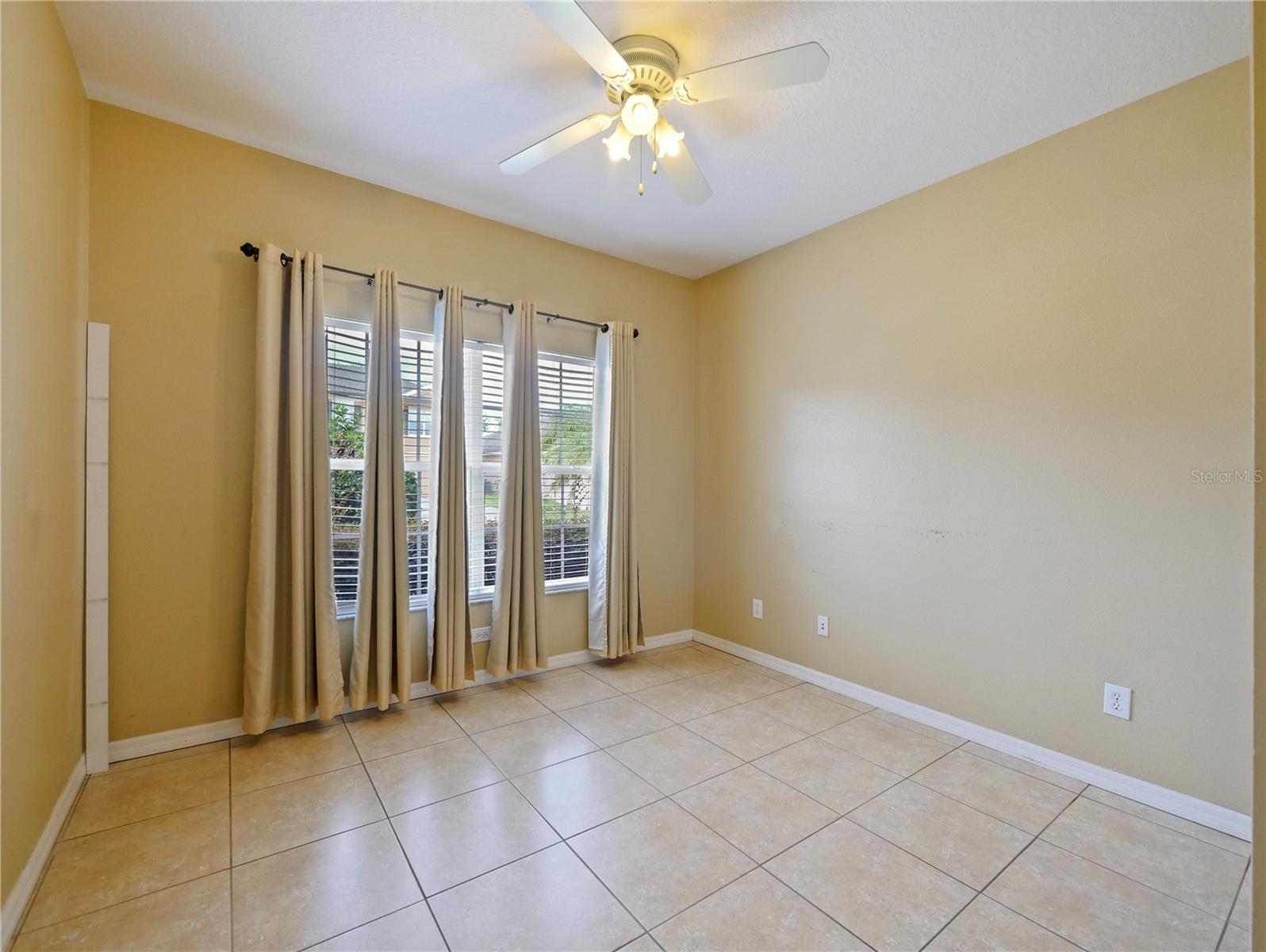 337 FERN LAKE DR, ORLANDO, FL, 32825