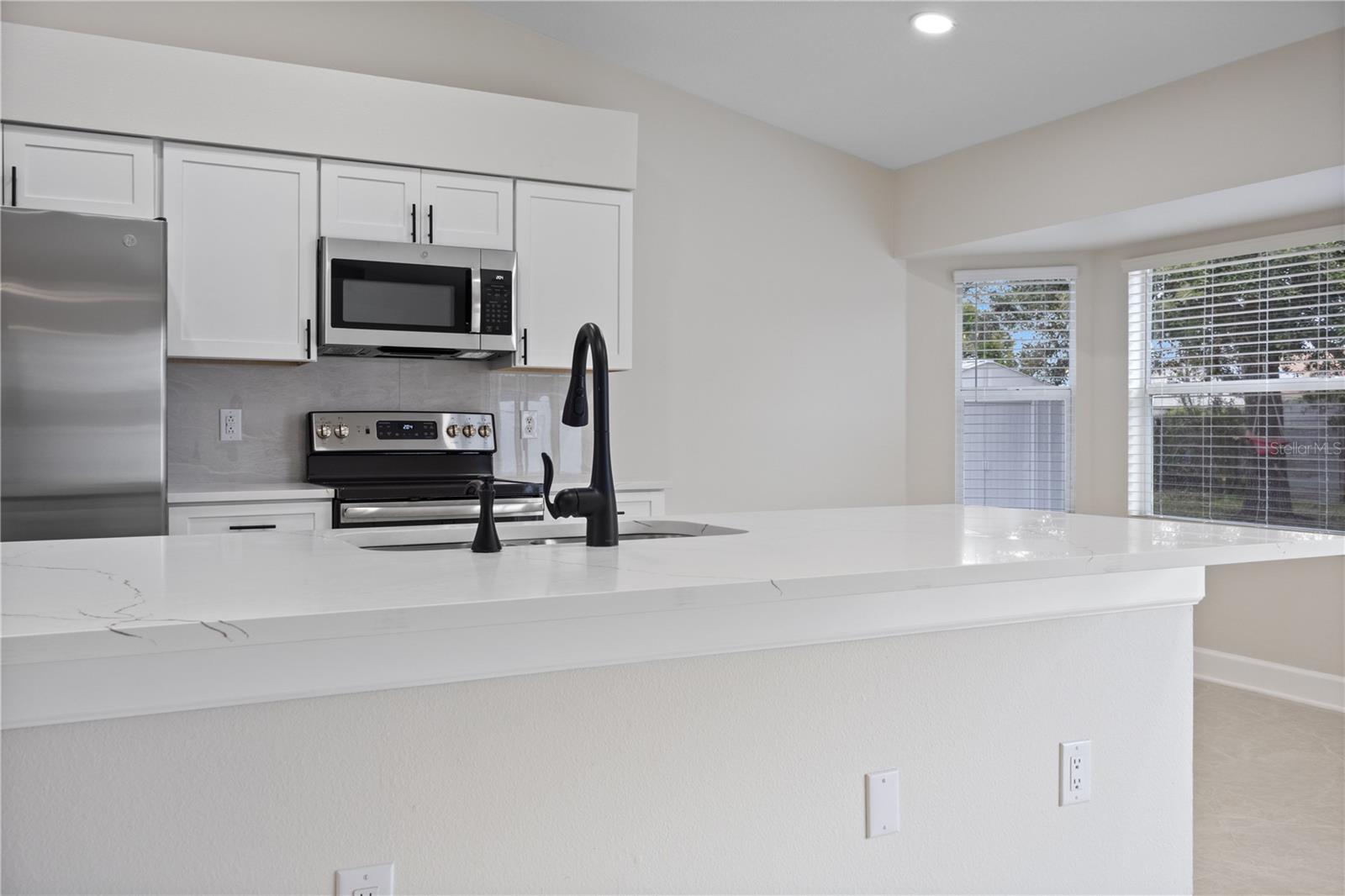 2331 ACADEMY AVE, DELTONA, FL, 32738