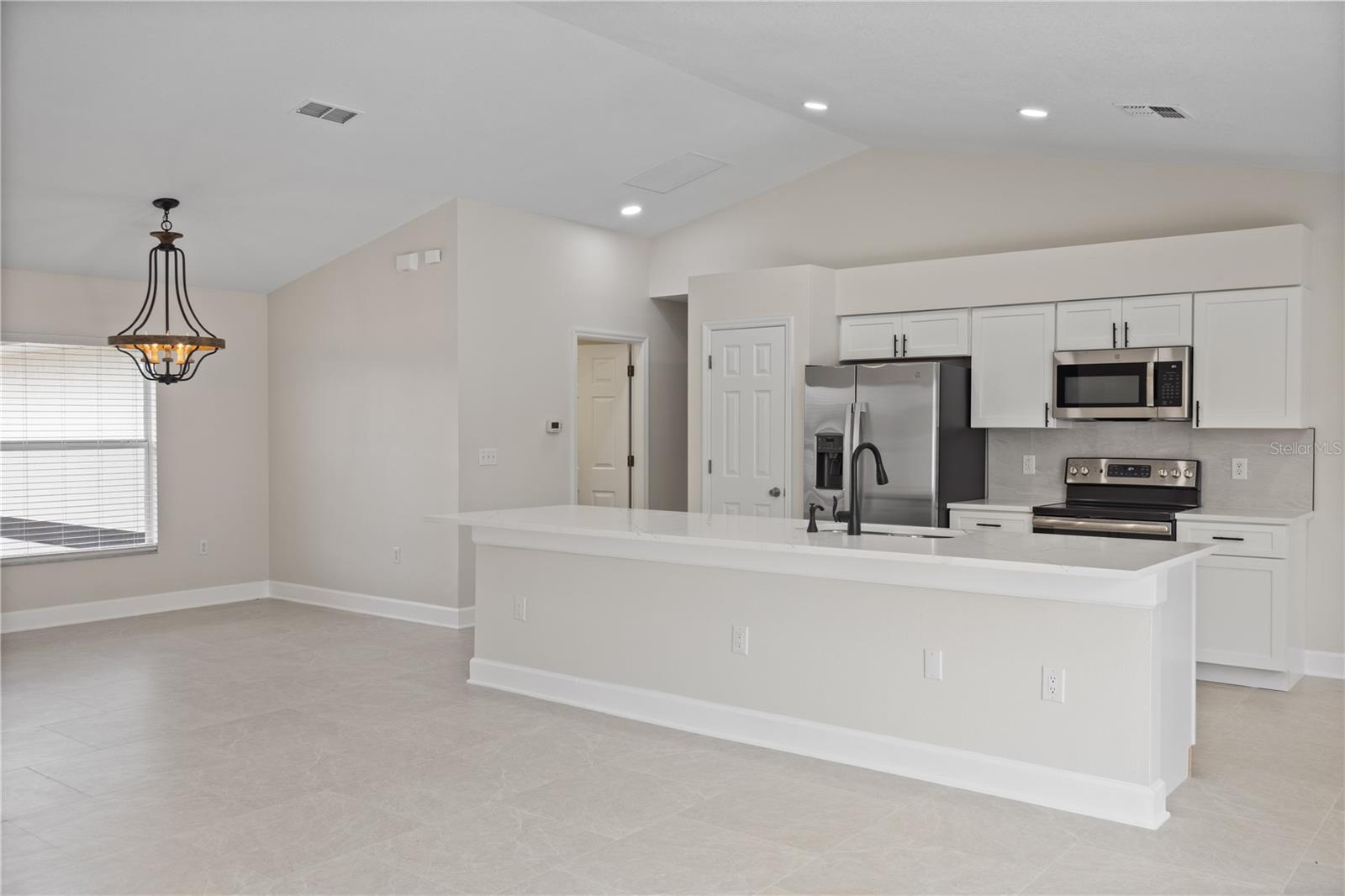 2331 ACADEMY AVE, DELTONA, FL, 32738