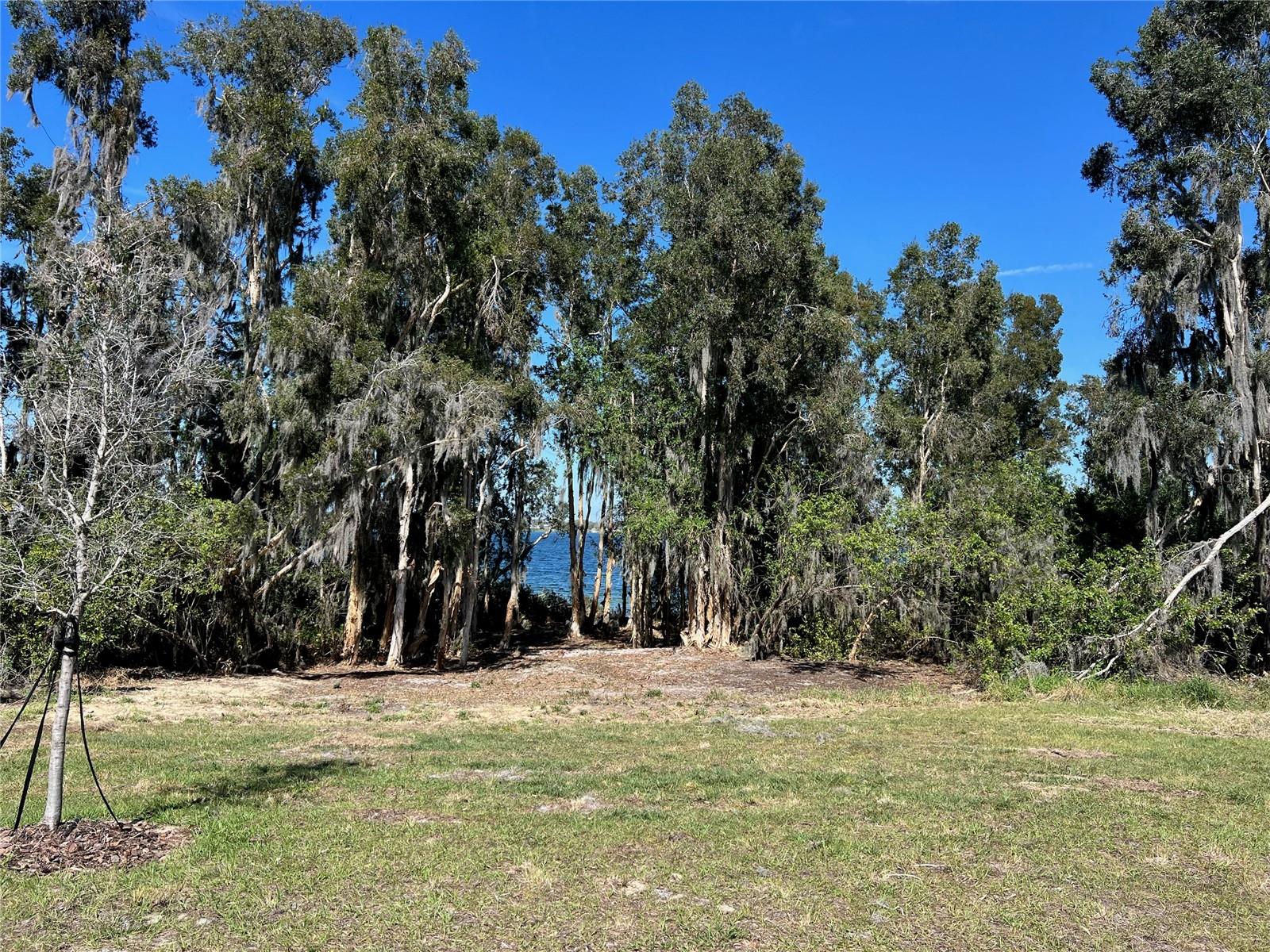 951 CRAFTSMAN RD, EAGLE LAKE, FL, 33839