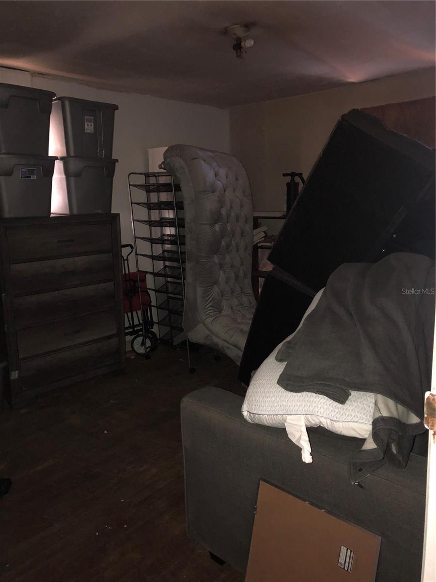 1820 E SITKA ST, TAMPA, FL, 33604