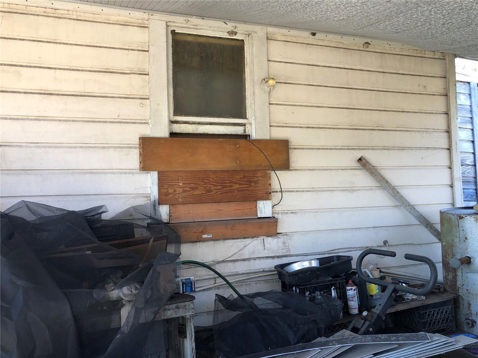 1820 E SITKA ST, TAMPA, FL, 33604