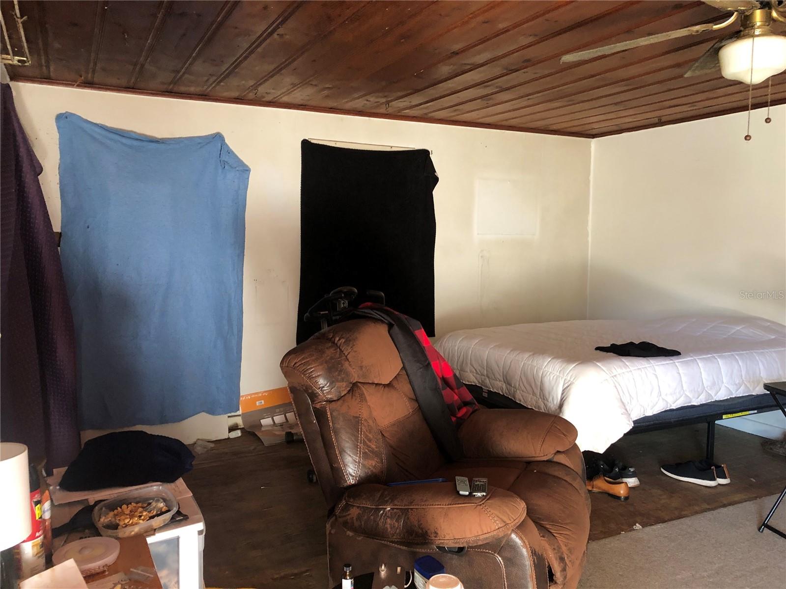 1820 E SITKA ST, TAMPA, FL, 33604