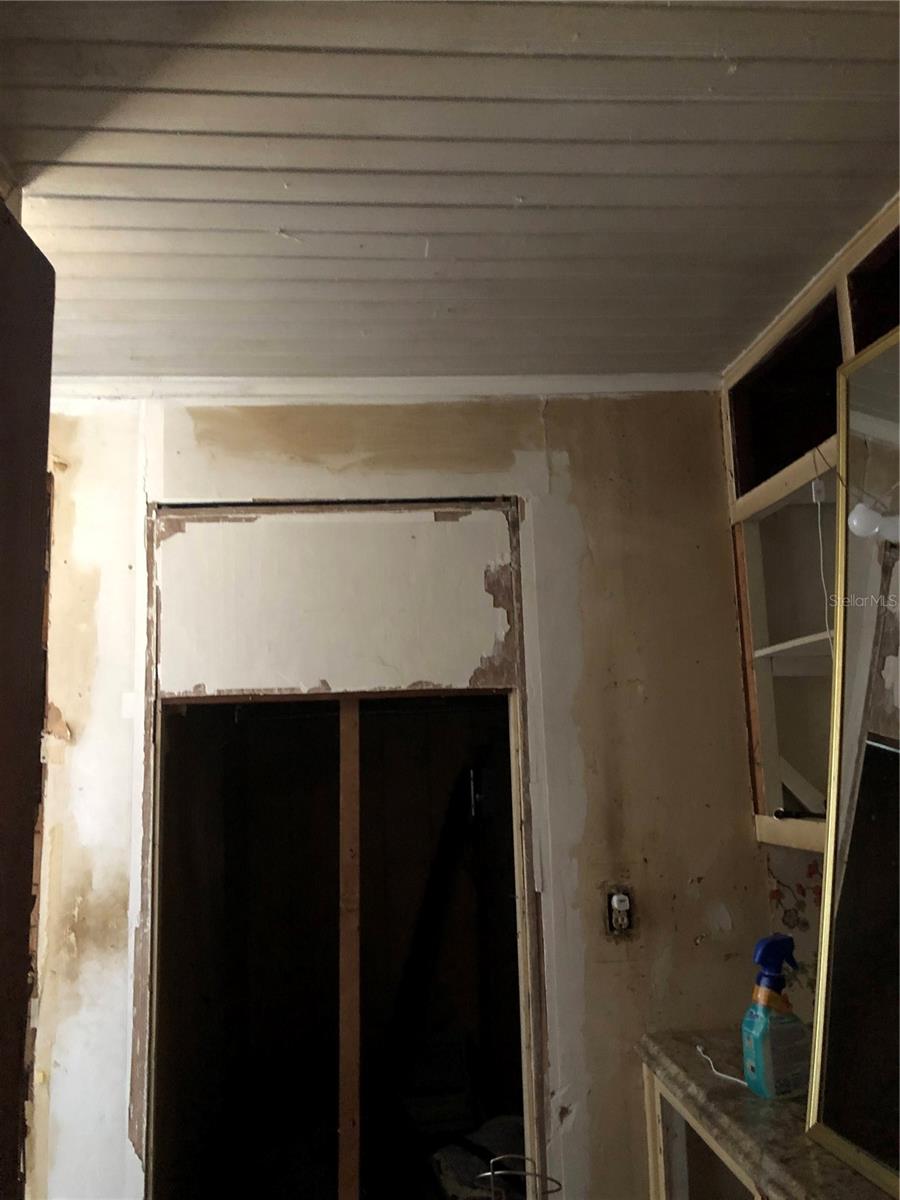 1820 E SITKA ST, TAMPA, FL, 33604