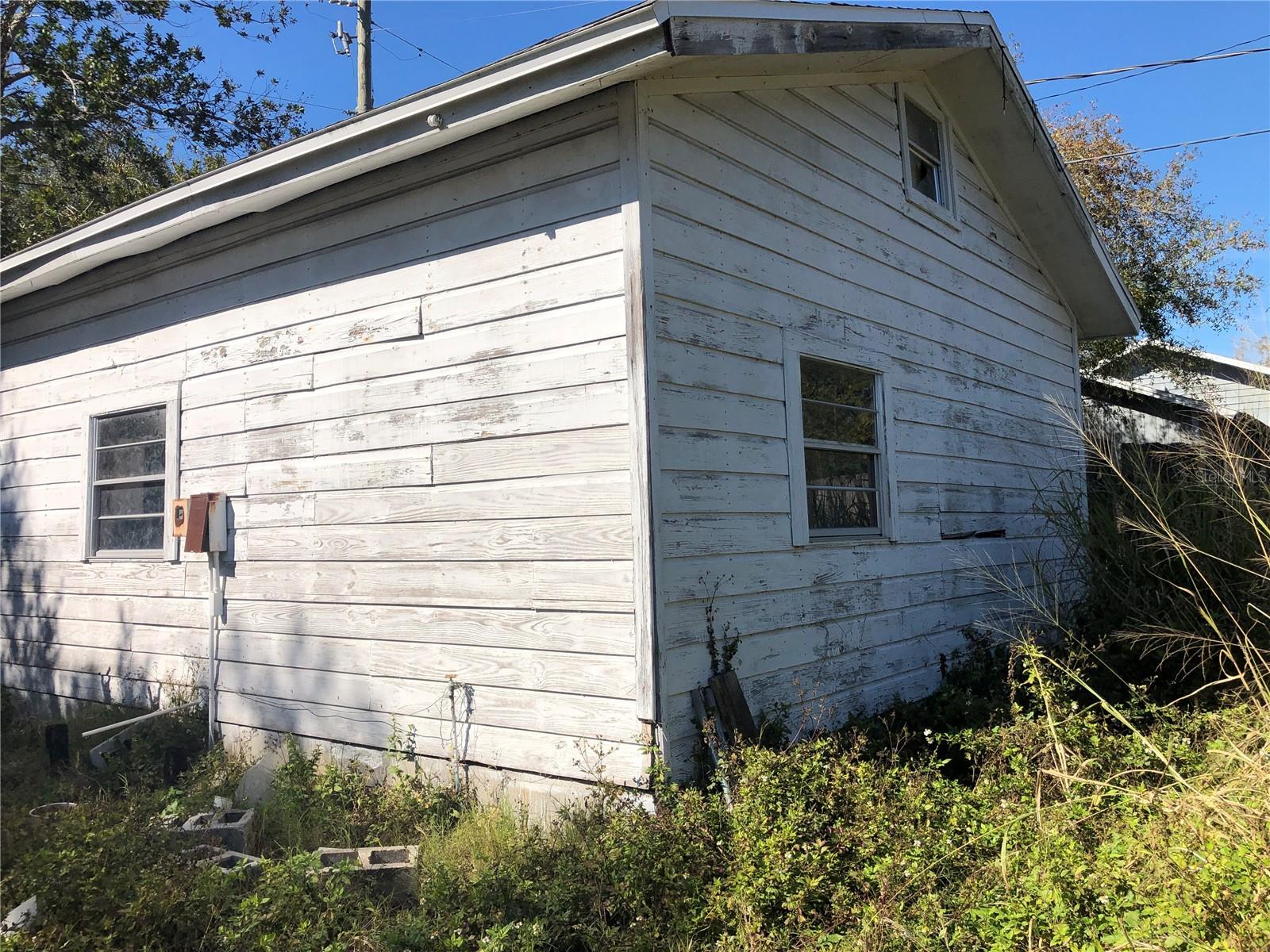 1820 E SITKA ST, TAMPA, FL, 33604