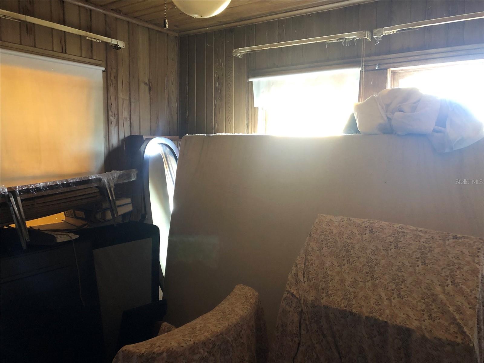 1820 E SITKA ST, TAMPA, FL, 33604