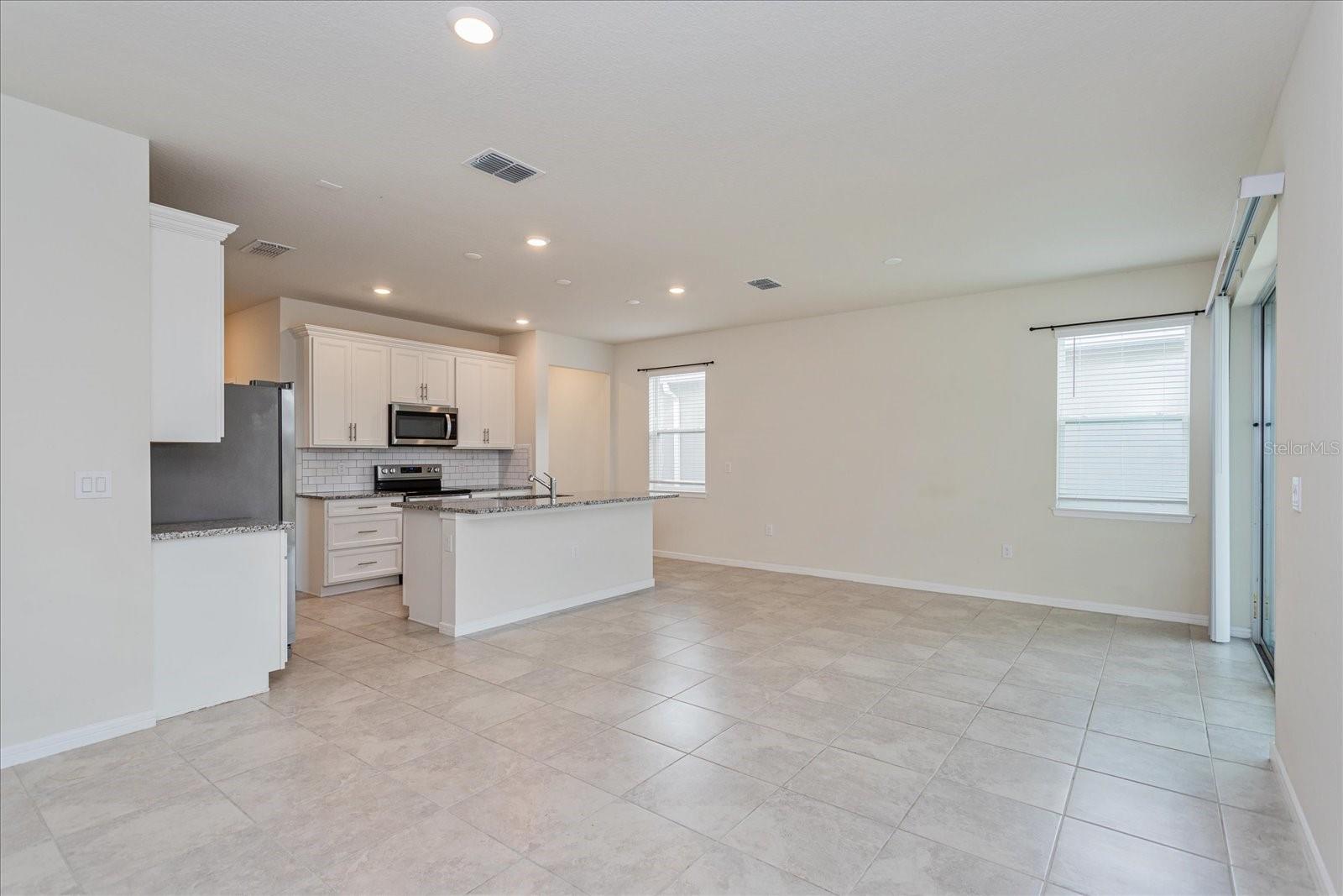 2501 SOUTHLAWN LN, CLERMONT, FL, 34714