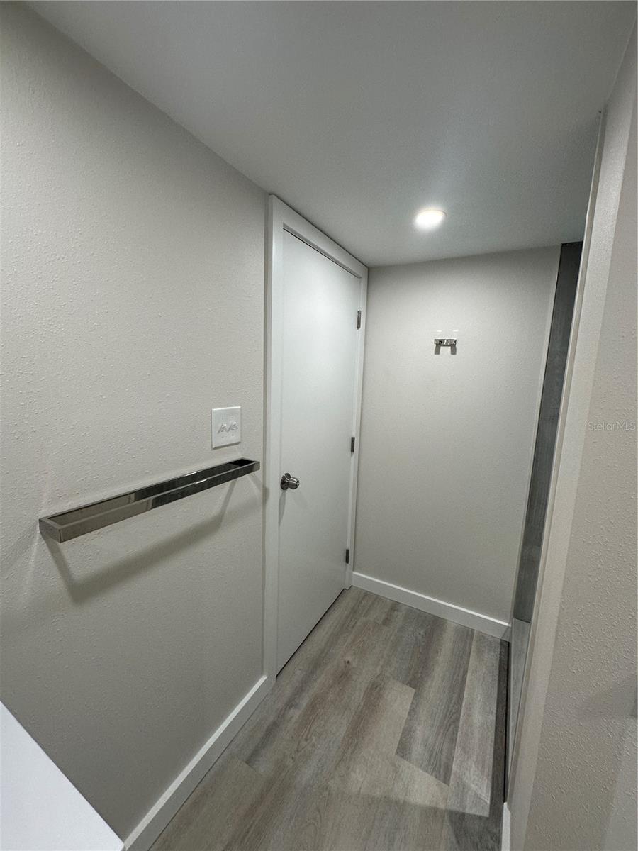 606 4TH AVE NW #2, LARGO, FL, 33770