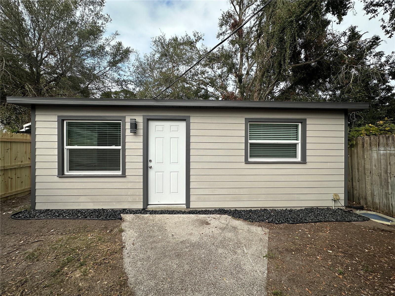 606 4TH AVE NW #2, LARGO, FL, 33770