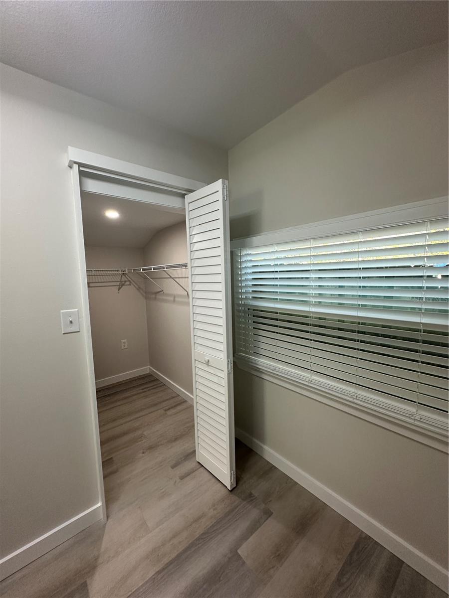 606 4TH AVE NW #2, LARGO, FL, 33770