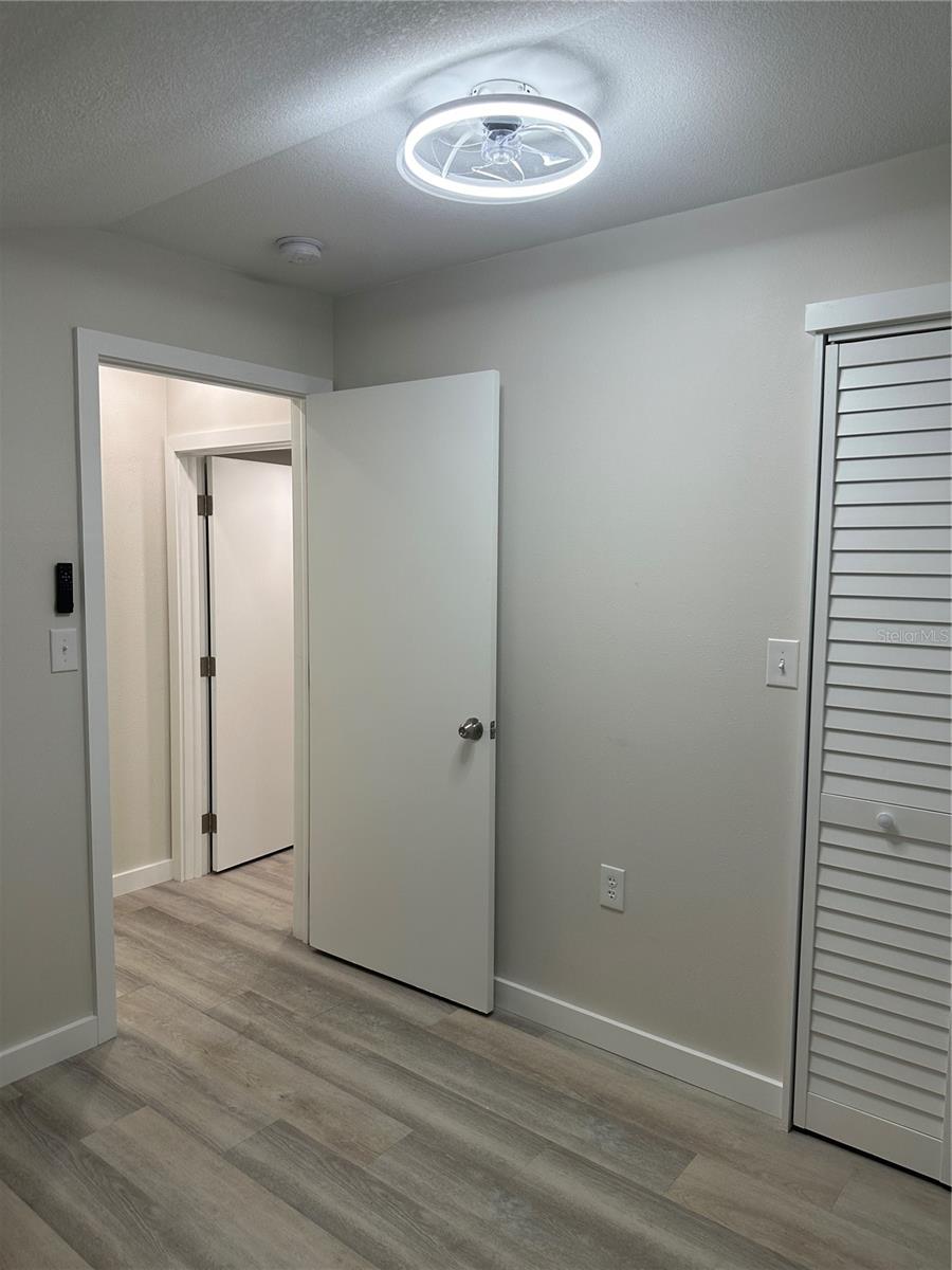 606 4TH AVE NW #2, LARGO, FL, 33770