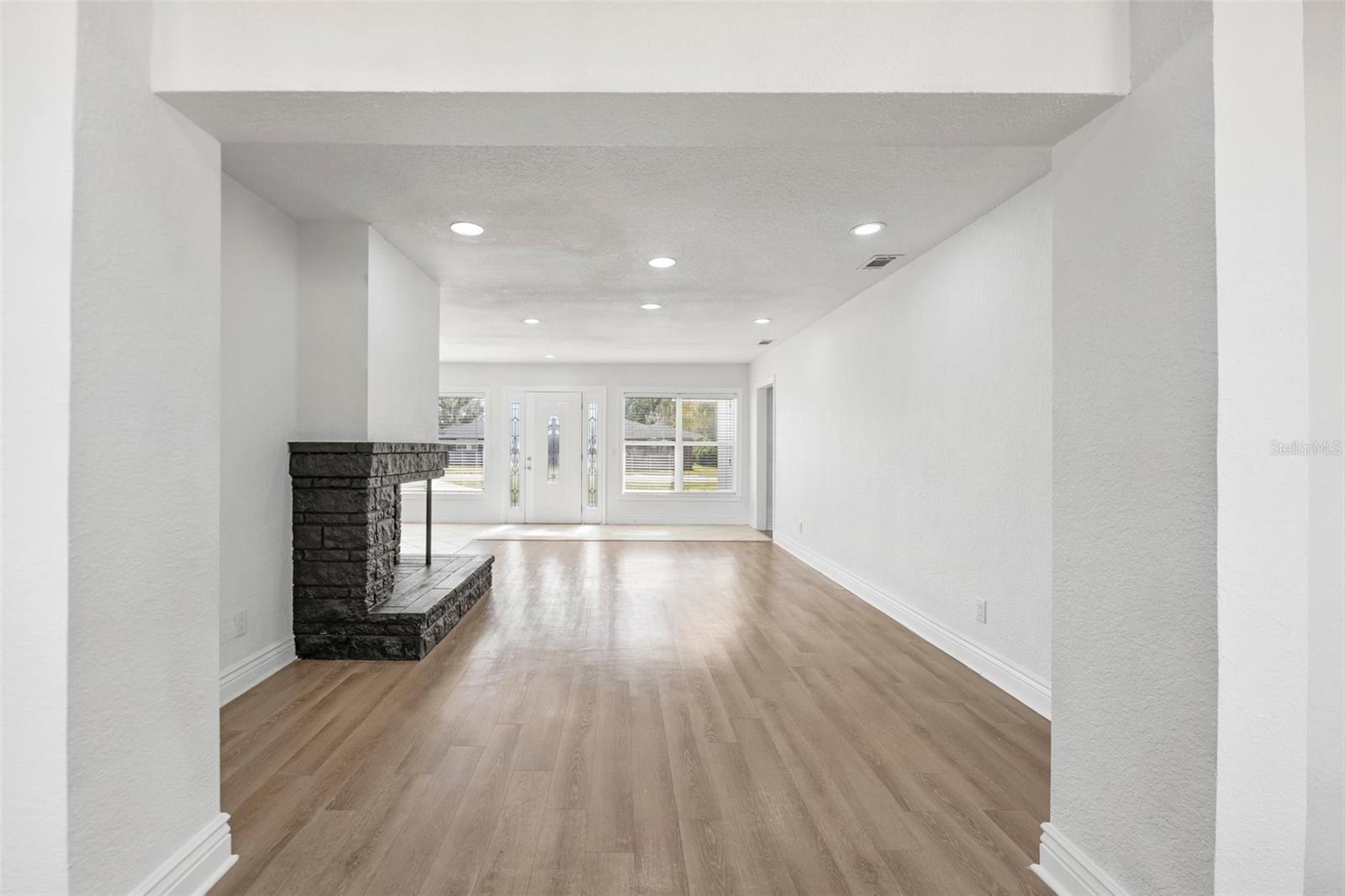 1640 SYLVESTER RD, LAKELAND, FL, 33803