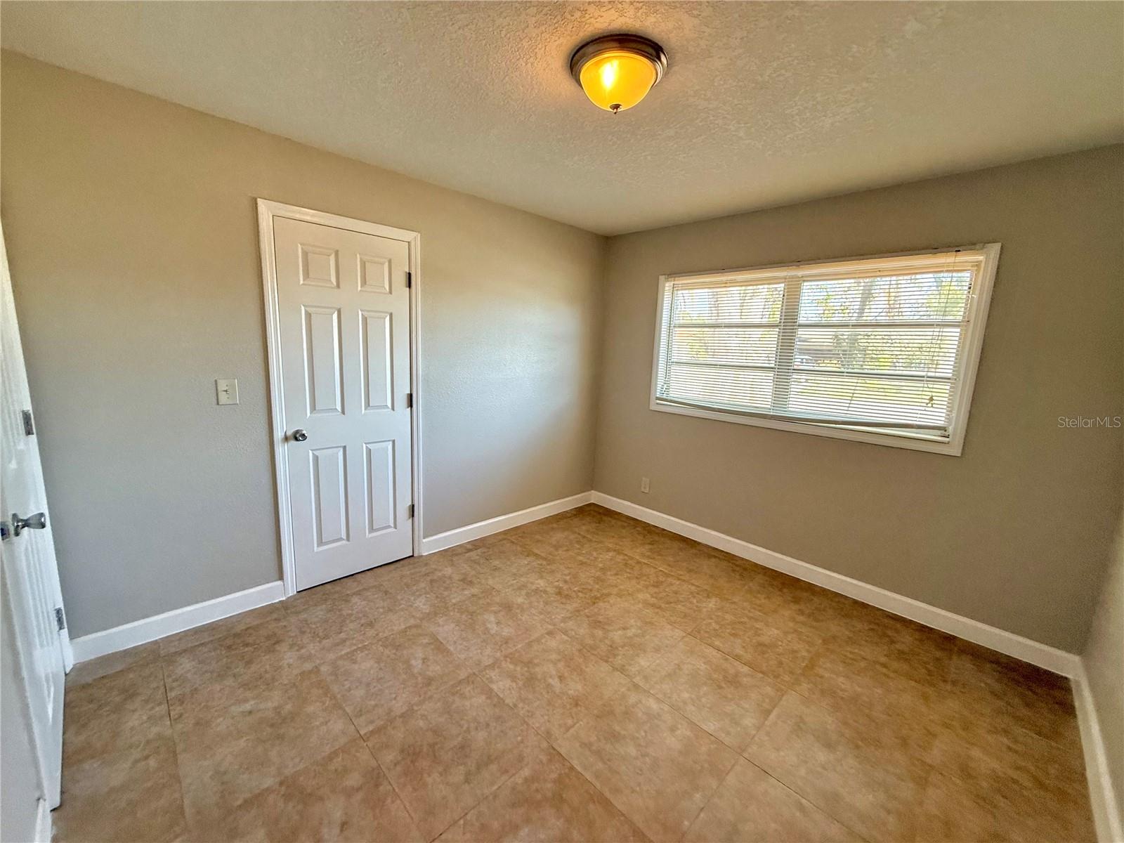3944 E EDEN ROC CIR, TAMPA, FL, 33634