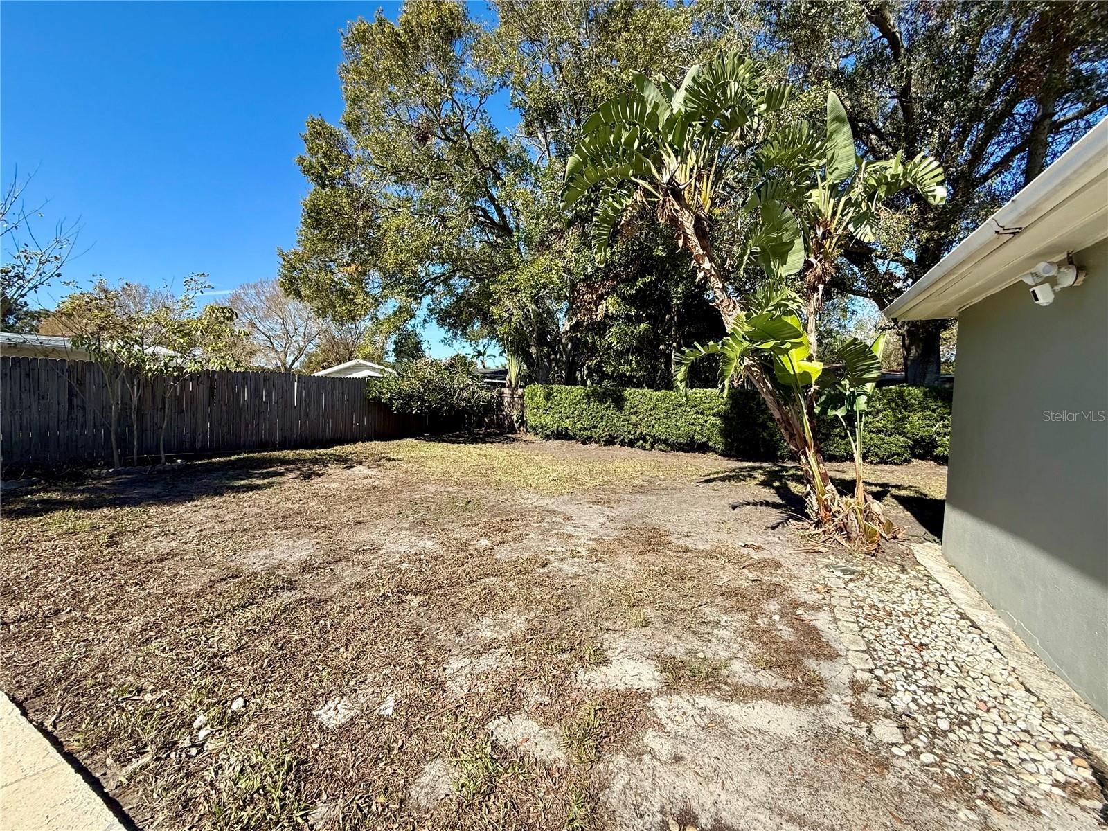 3944 E EDEN ROC CIR, TAMPA, FL, 33634