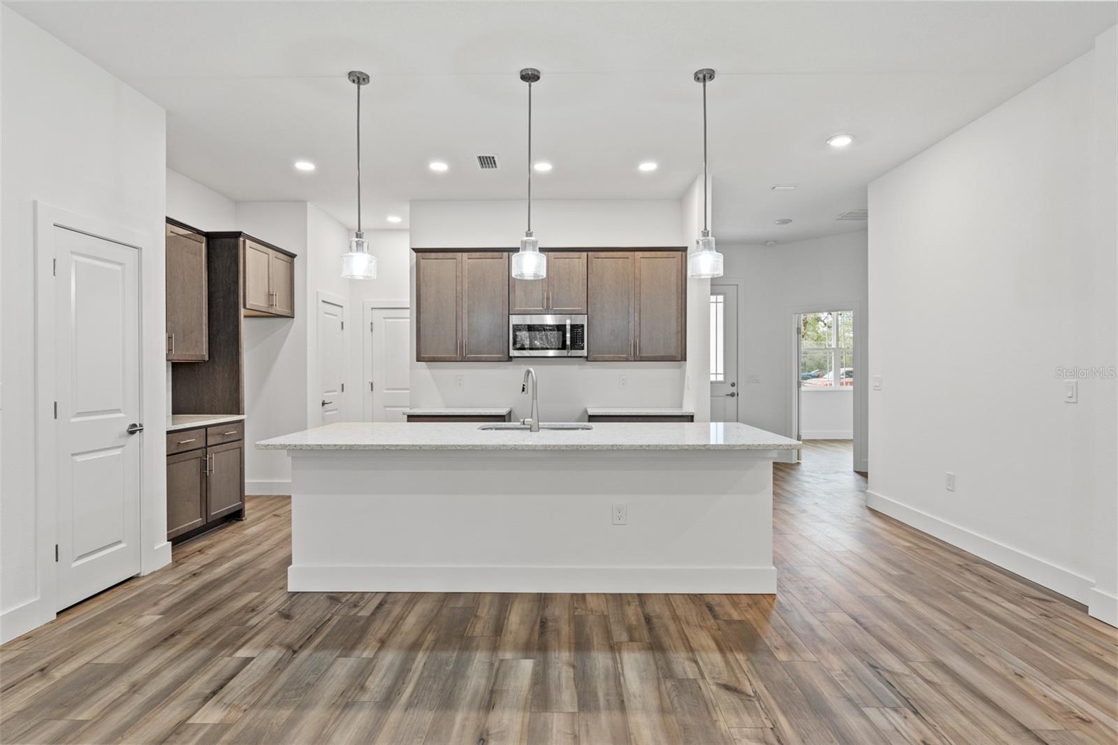 12484 POPLAR AVE, WEEKI WACHEE, FL, 34614