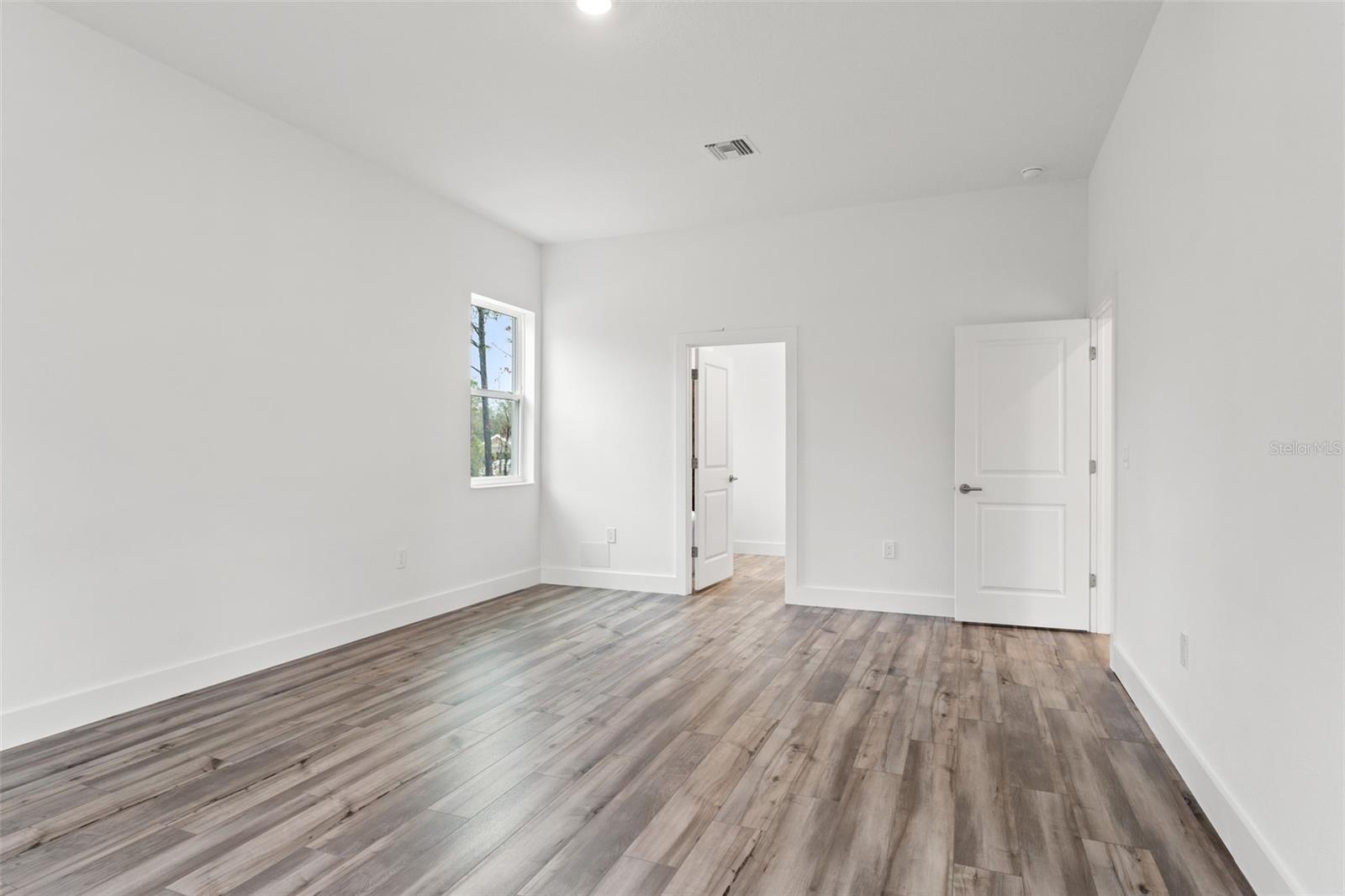 12484 POPLAR AVE, WEEKI WACHEE, FL, 34614