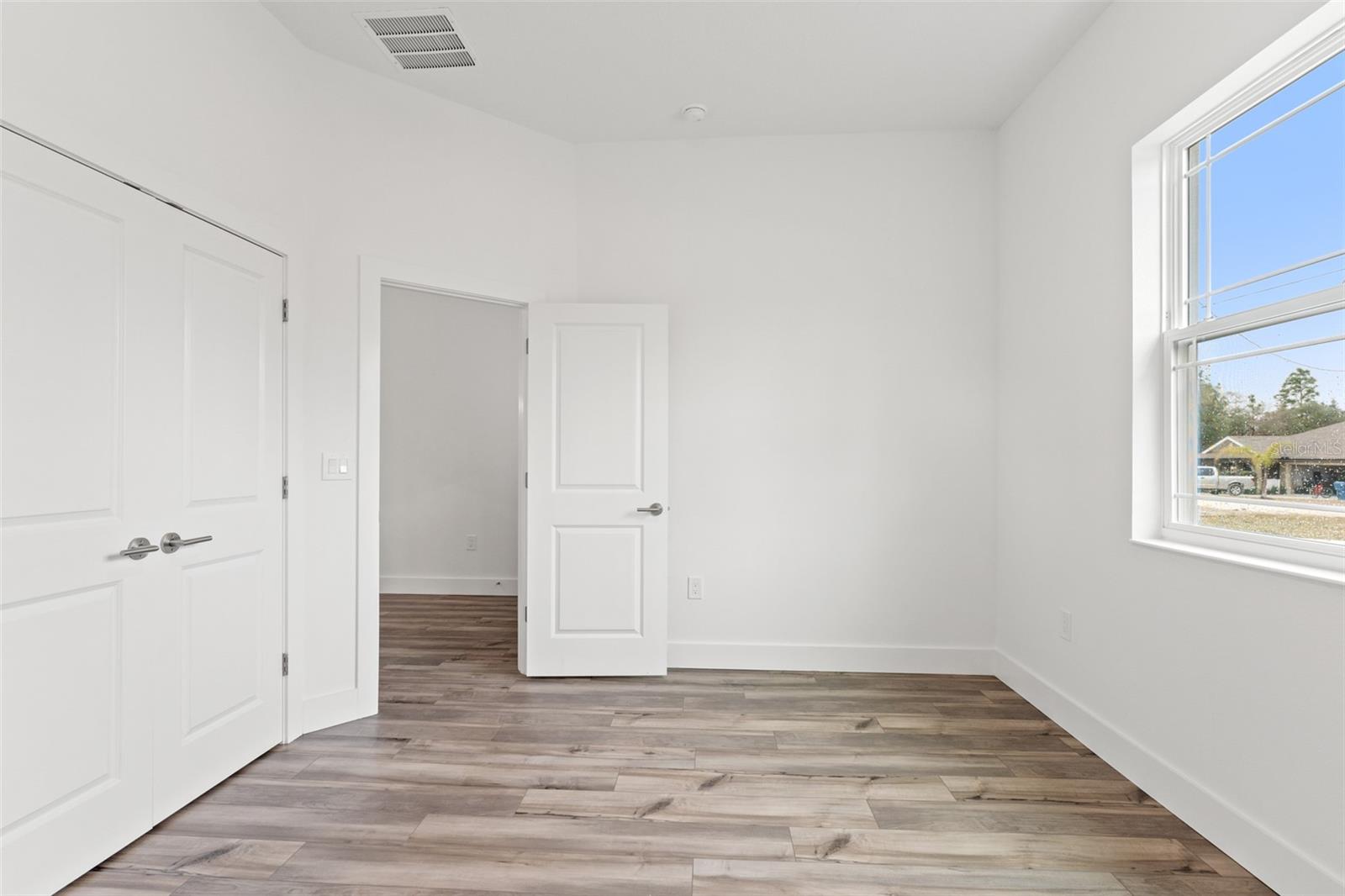 12484 POPLAR AVE, WEEKI WACHEE, FL, 34614
