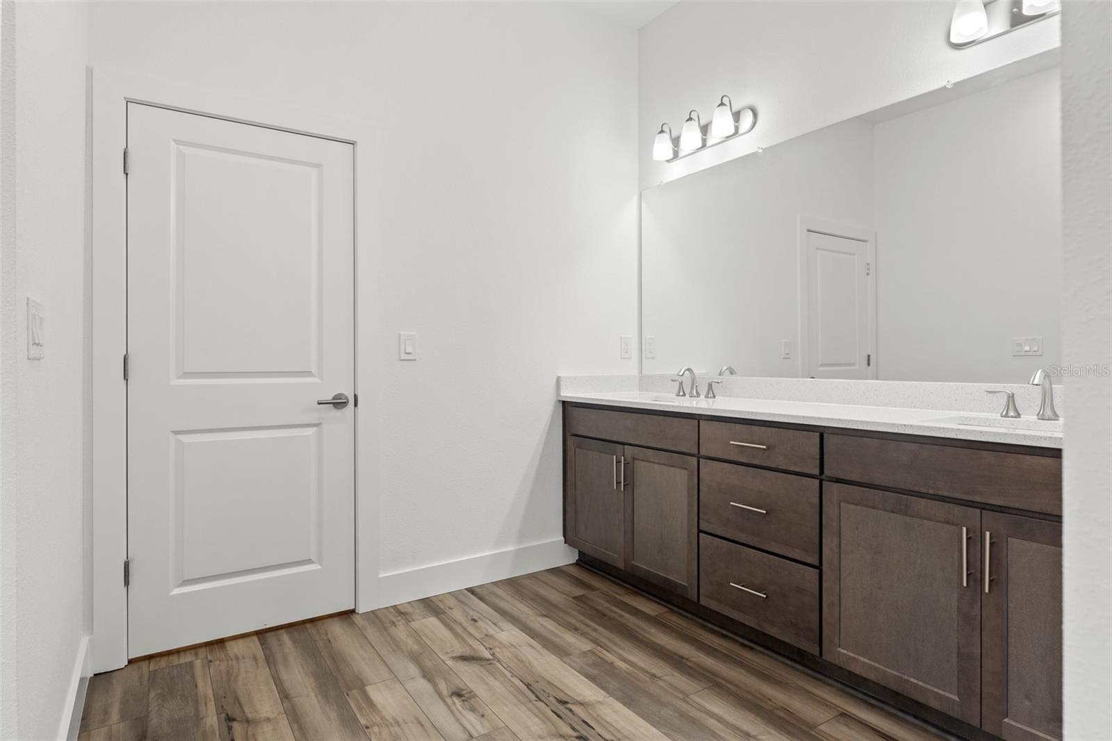 12484 POPLAR AVE, WEEKI WACHEE, FL, 34614