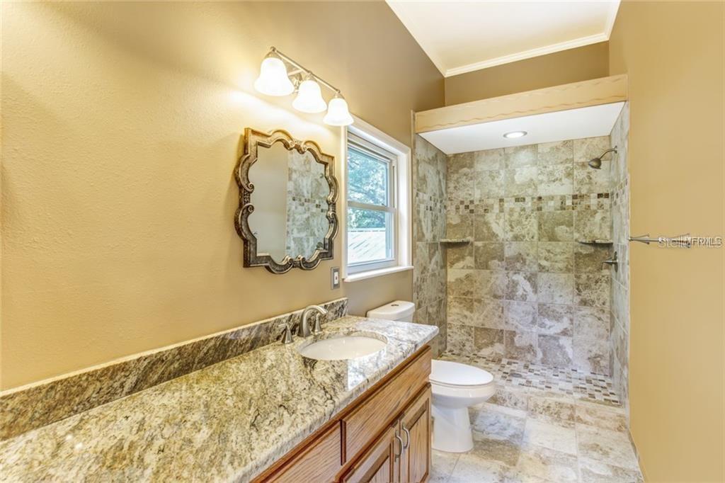2698 LAKEVILLE RD, APOPKA, FL, 32703