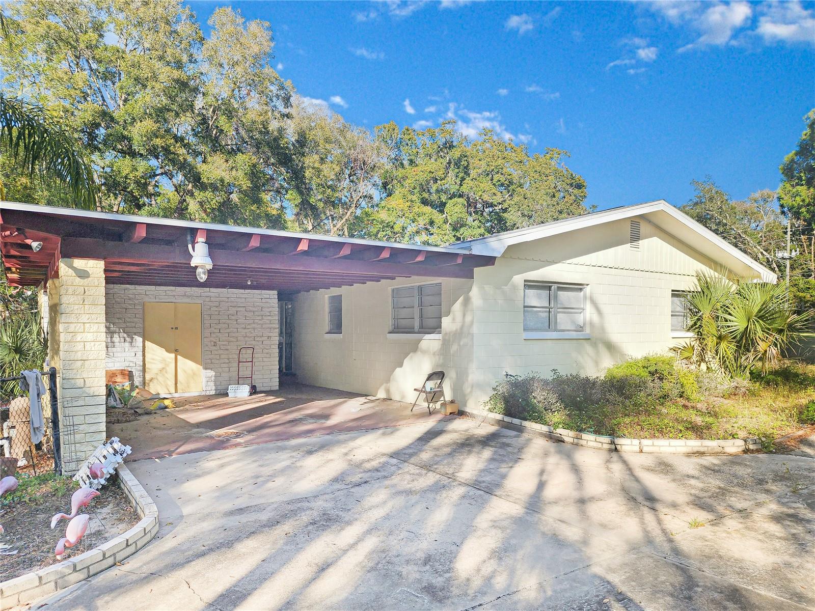 5240 N POWERS DR, ORLANDO, FL, 32818