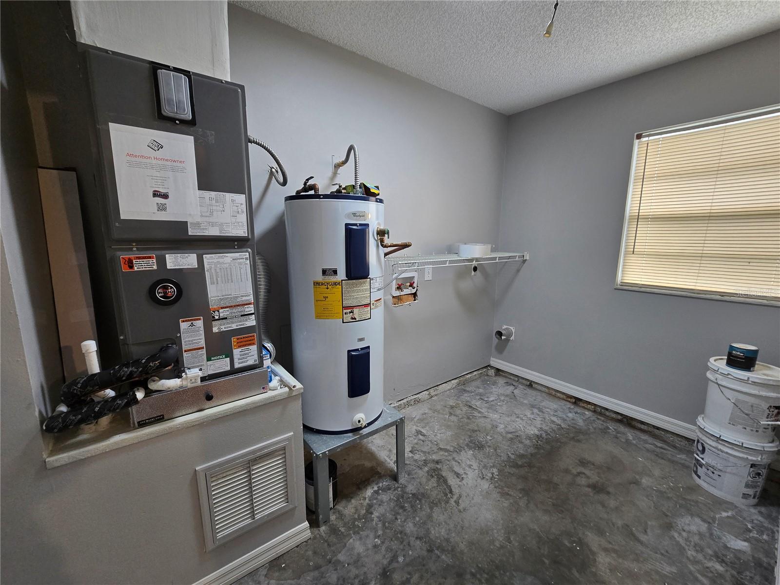 2703 LORRAINE DR, LEESBURG, FL, 34748